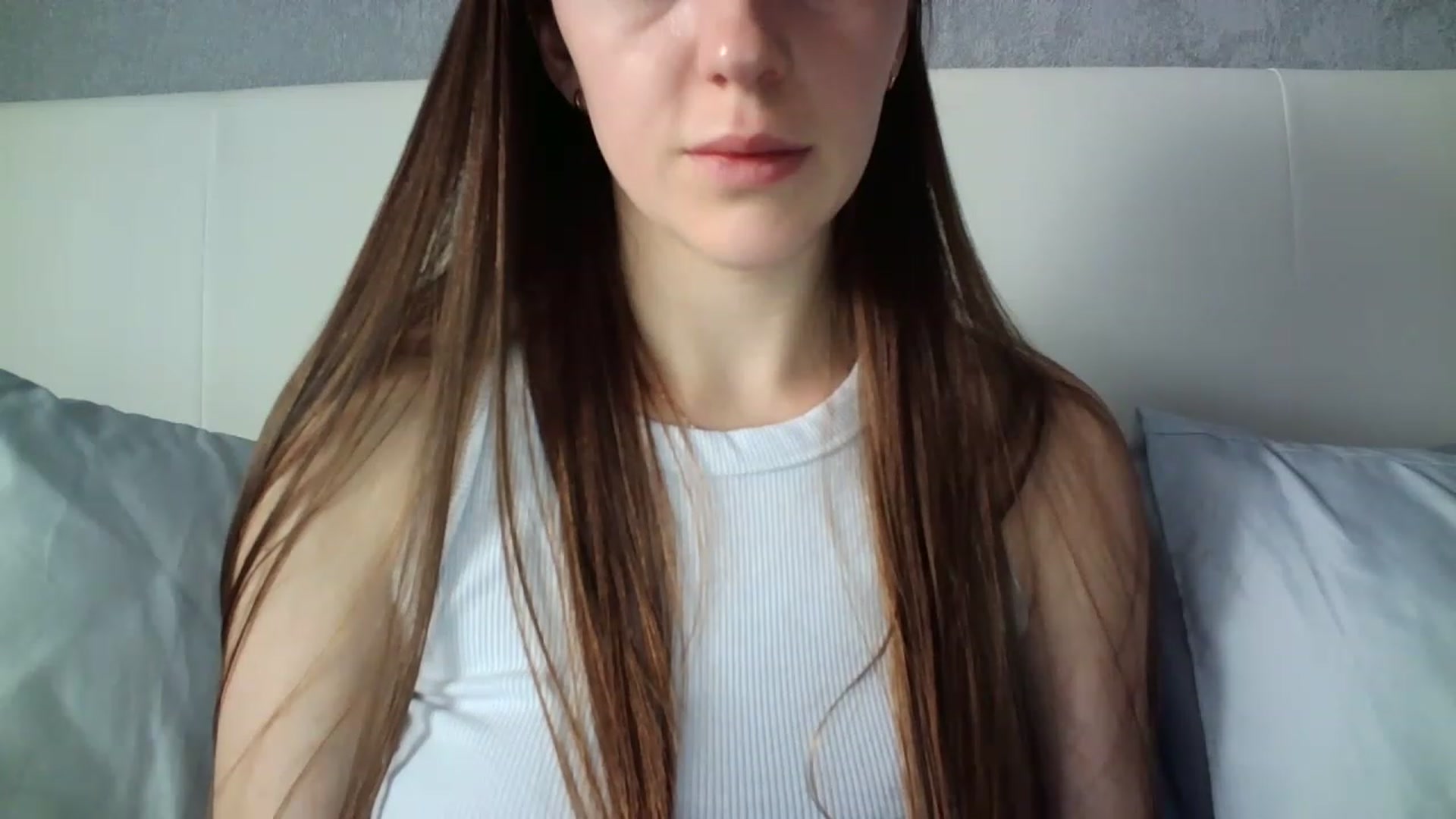 Gallery image thumbnail from charming_irl's myfreecams stream on, 06/26/2023, 13:08 image 15 of 20