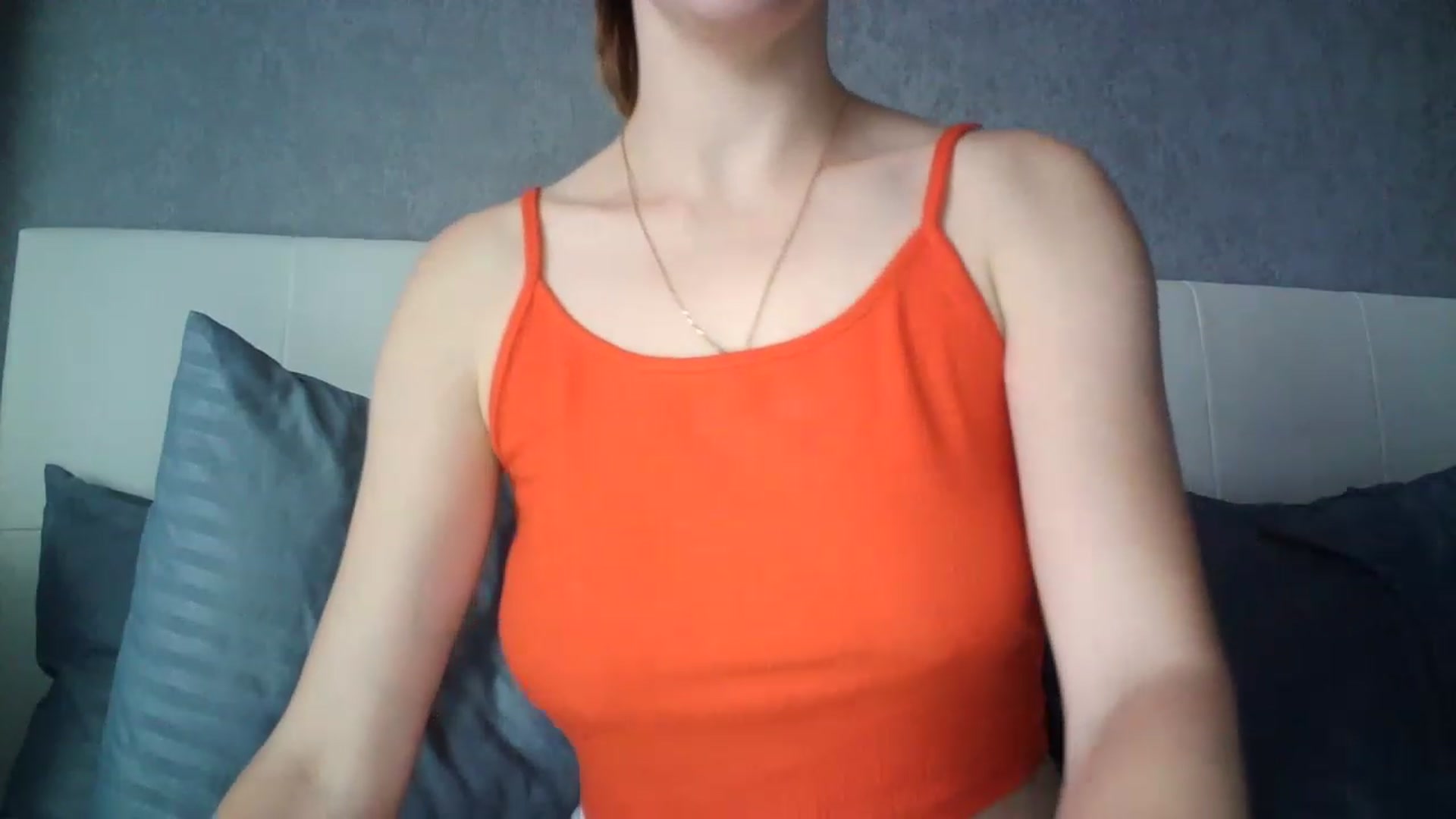 Gallery image thumbnail from charming_irl's myfreecams stream on, 07/03/2023, 15:00 image 18 of 20