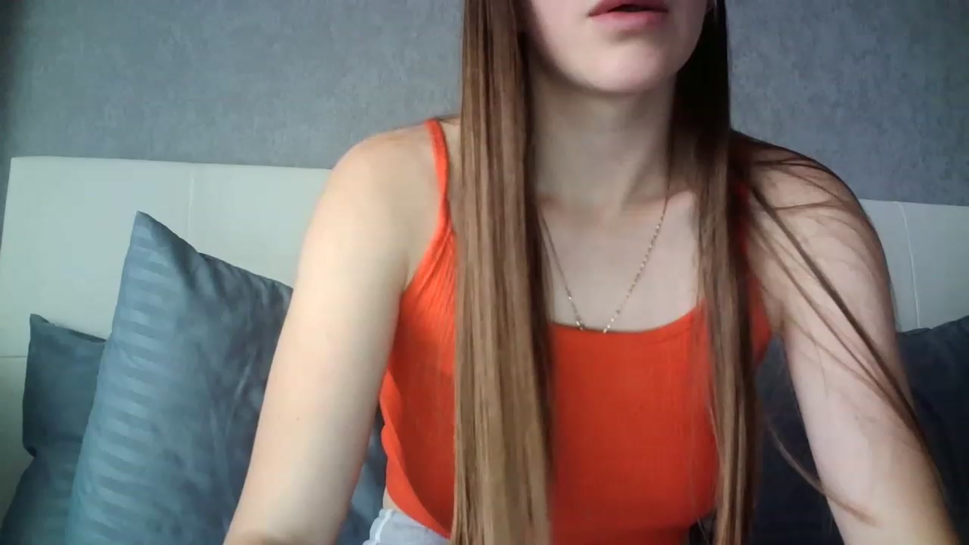 Gallery image thumbnail from charming_irl's myfreecams stream on, 07/03/2023, 15:00 image 10 of 20
