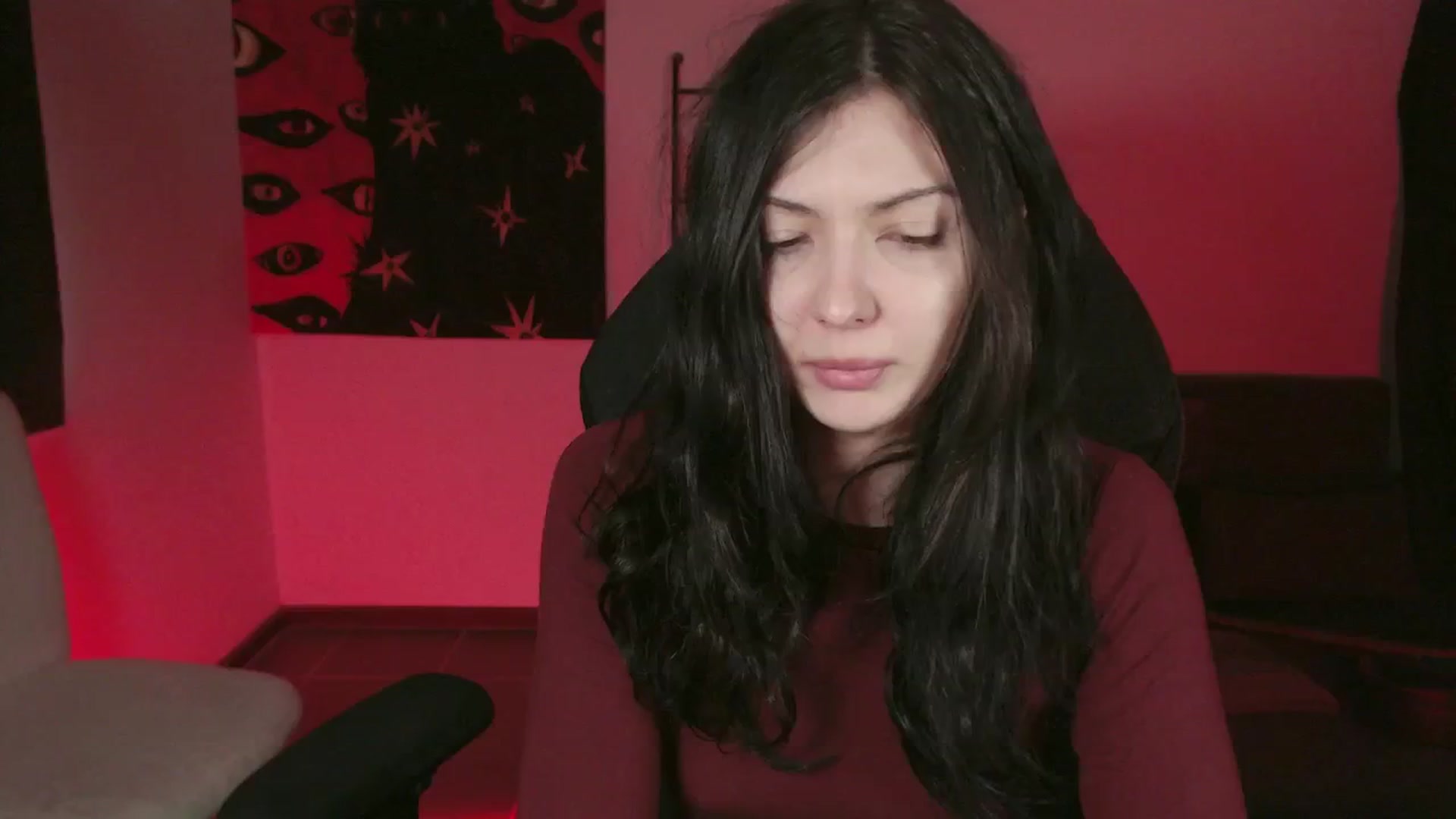 Gallery image thumbnail from chatroom's myfreecams stream on, 05/10/2024, 07:39 image 1 of 20