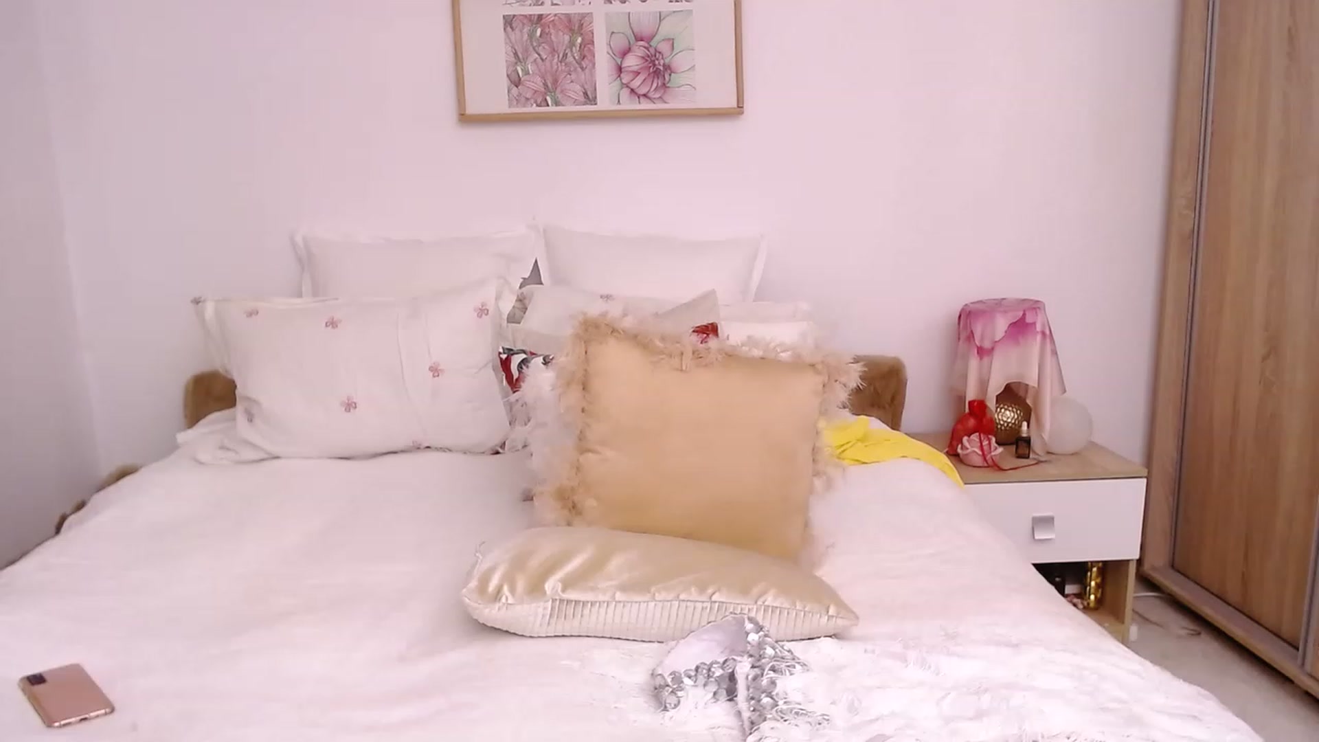 Gallery image thumbnail from cheetah_'s myfreecams stream on, 03/18/2023, 17:17 image 4 of 20