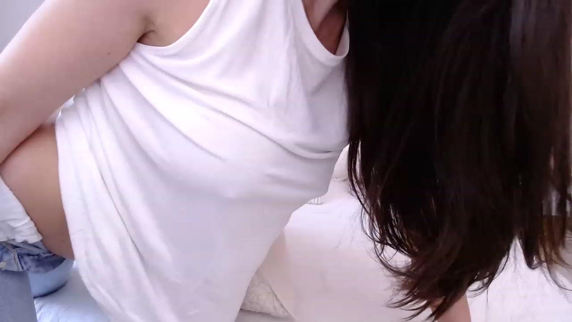 Gallery image thumbnail from cheetah_'s myfreecams stream on, 05/12/2023, 14:27 image 19 of 20