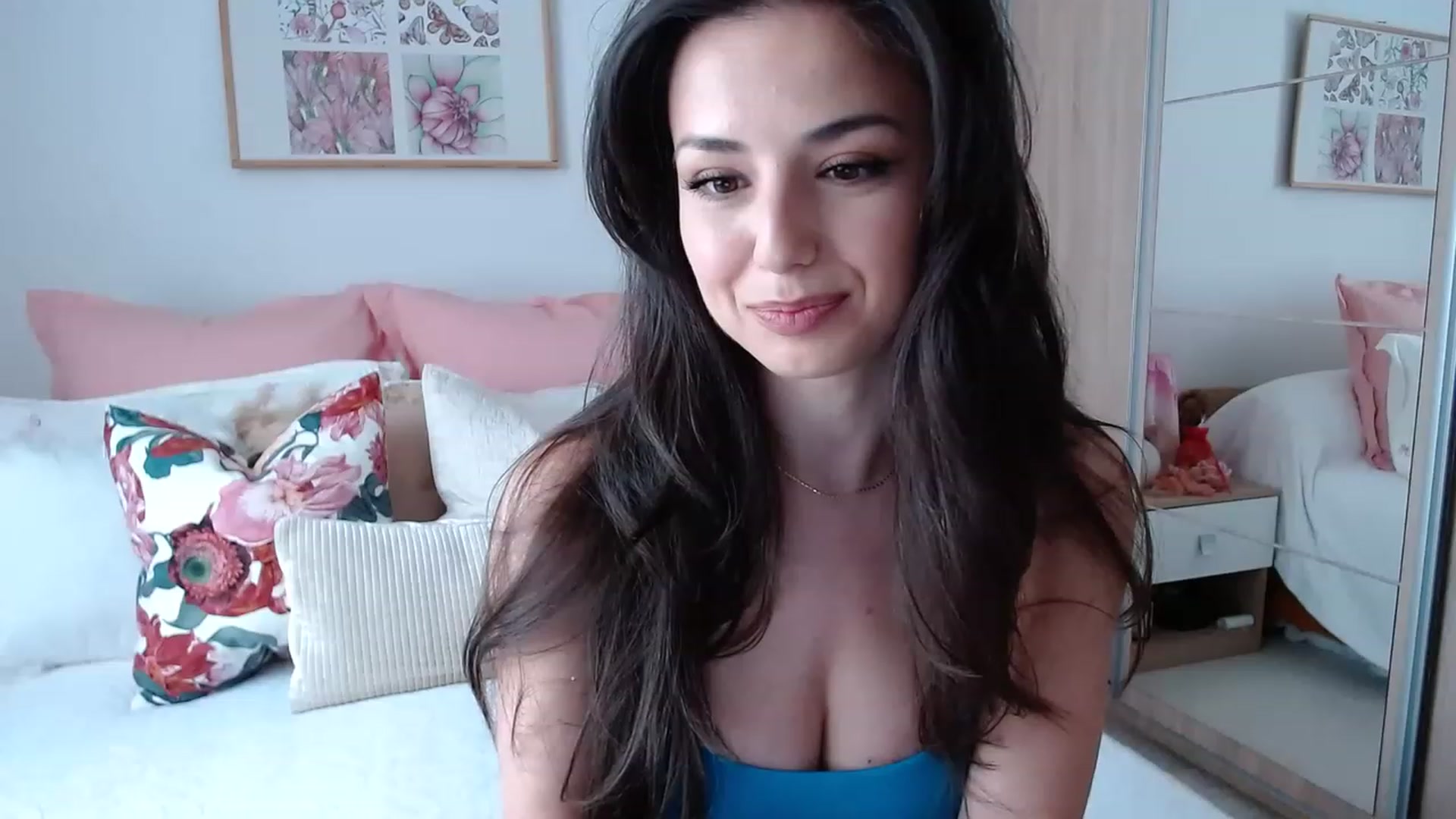 Gallery image thumbnail from cheetah_'s myfreecams stream on, 05/30/2023, 13:43 image 6 of 20
