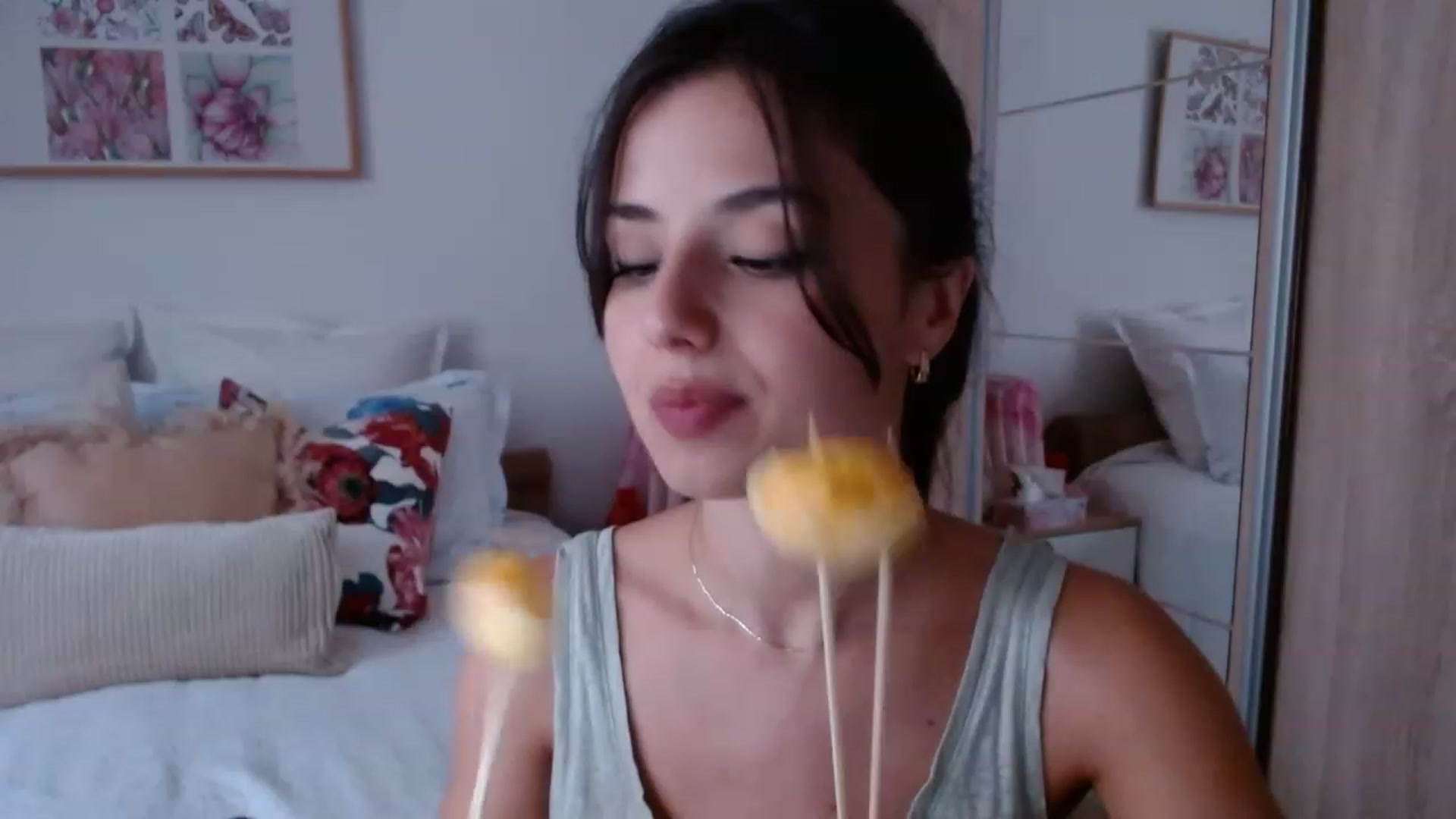 Gallery image thumbnail from cheetah_'s myfreecams stream on, 08/19/2023, 16:58 image 14 of 20