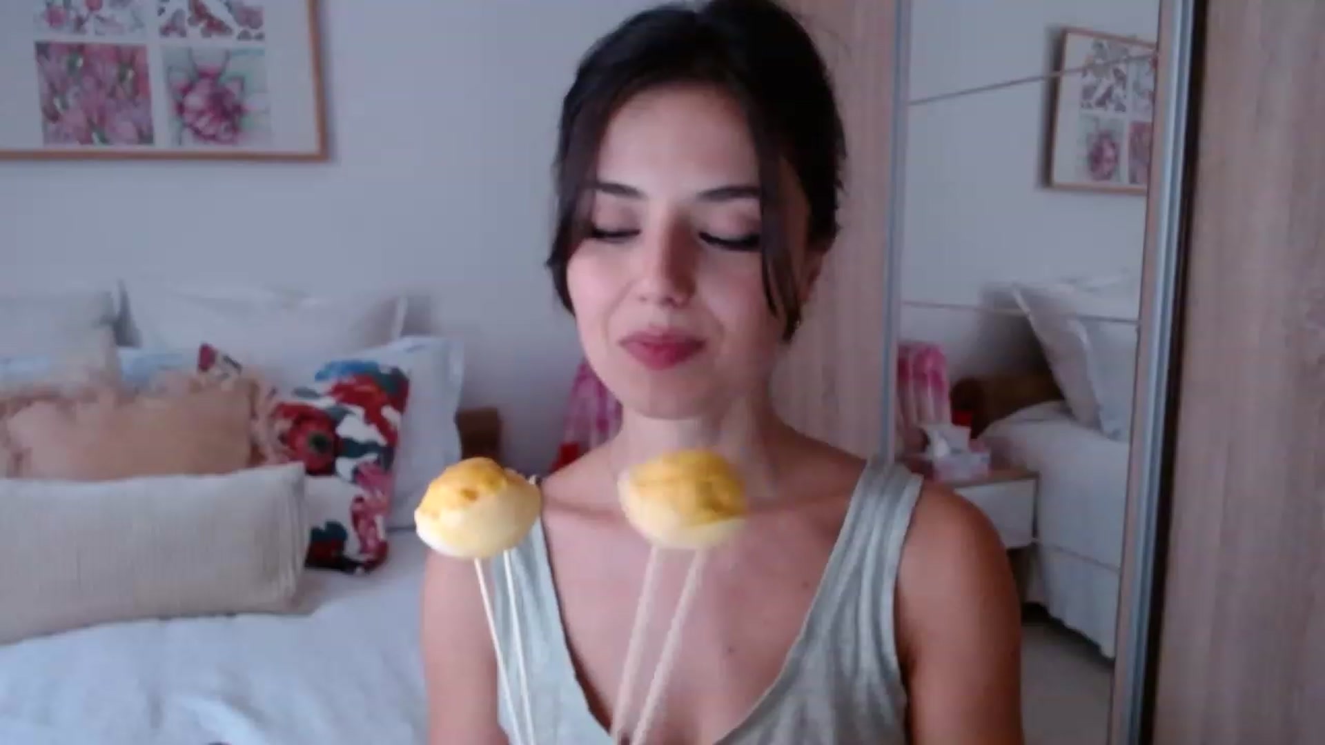 Gallery image thumbnail from cheetah_'s myfreecams stream on, 08/19/2023, 16:58 image 12 of 20