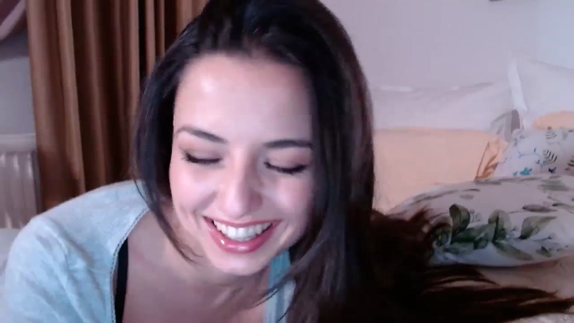 Gallery image thumbnail from cheetah_'s myfreecams stream on, 01/25/2024, 18:02 image 9 of 20