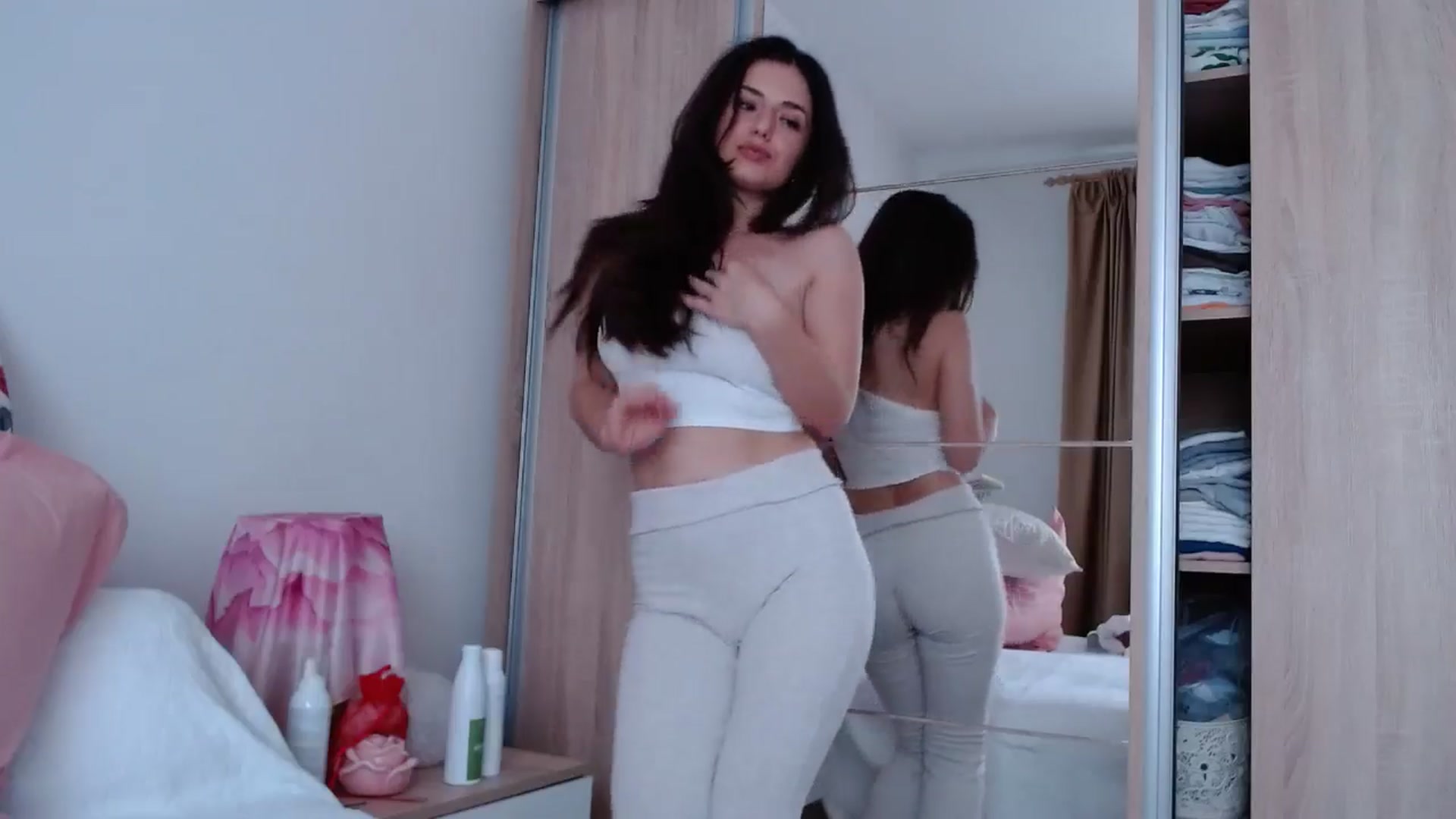 Gallery image thumbnail from cheetah_'s myfreecams stream on, 06/03/2024, 15:01 image 10 of 20