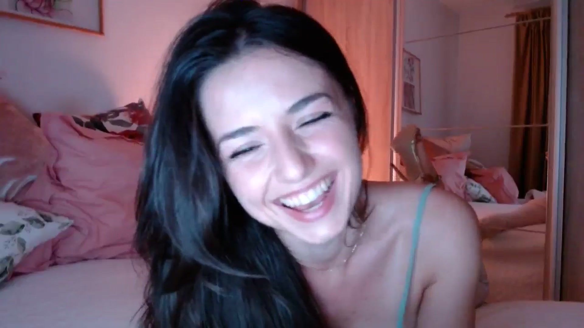 Gallery image thumbnail from cheetah_'s myfreecams stream on, 06/03/2024, 16:08 image 18 of 20