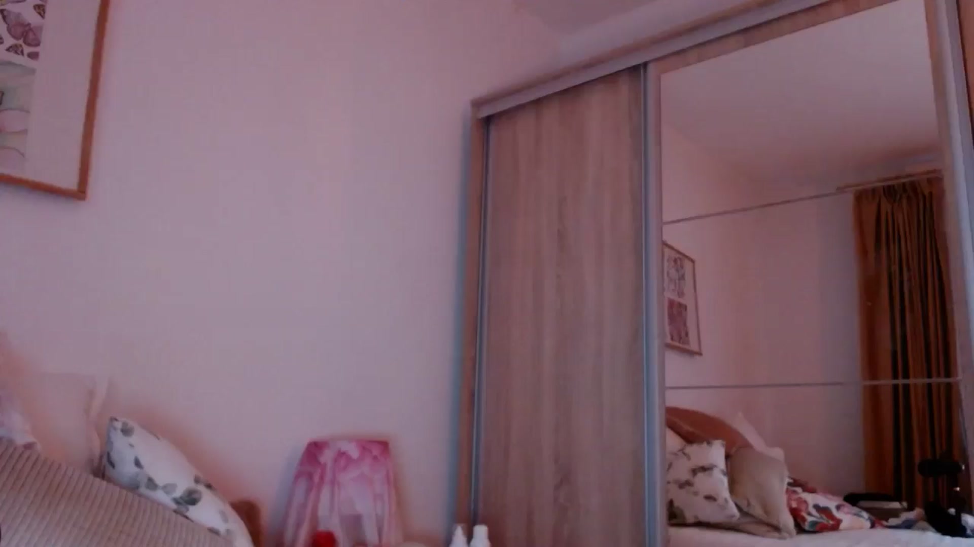 Gallery image thumbnail from cheetah_'s myfreecams stream on, 06/06/2024, 18:04 image 3 of 20