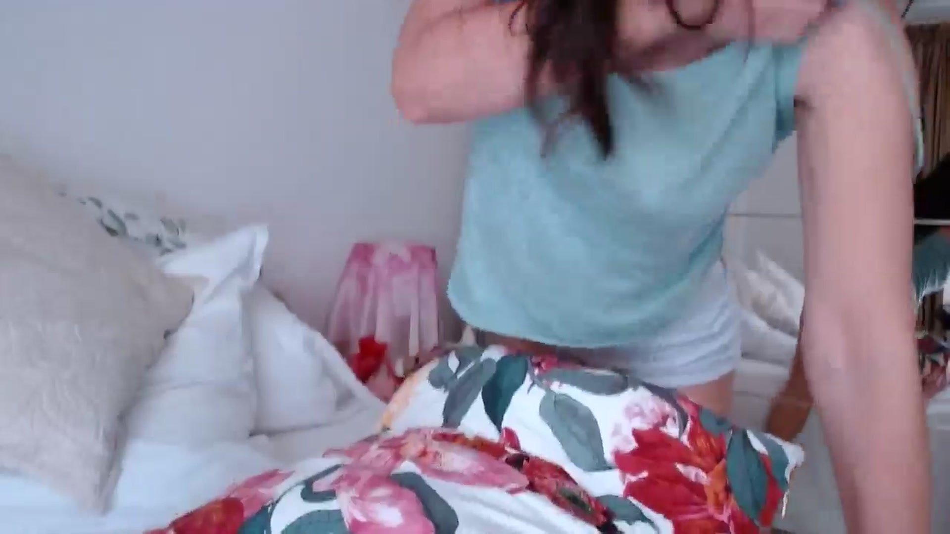 Gallery image thumbnail from cheetah_'s myfreecams stream on, 06/14/2024, 18:15 image 5 of 20