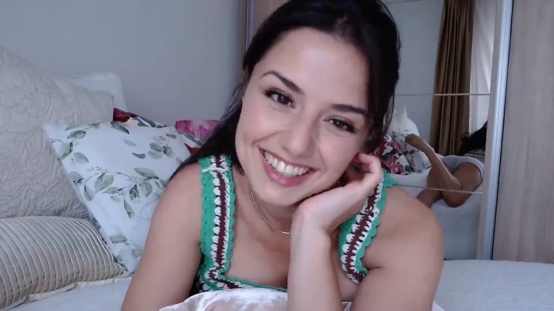 Gallery image thumbnail from cheetah_'s myfreecams stream on, 06/15/2024, 14:21 image 3 of 20