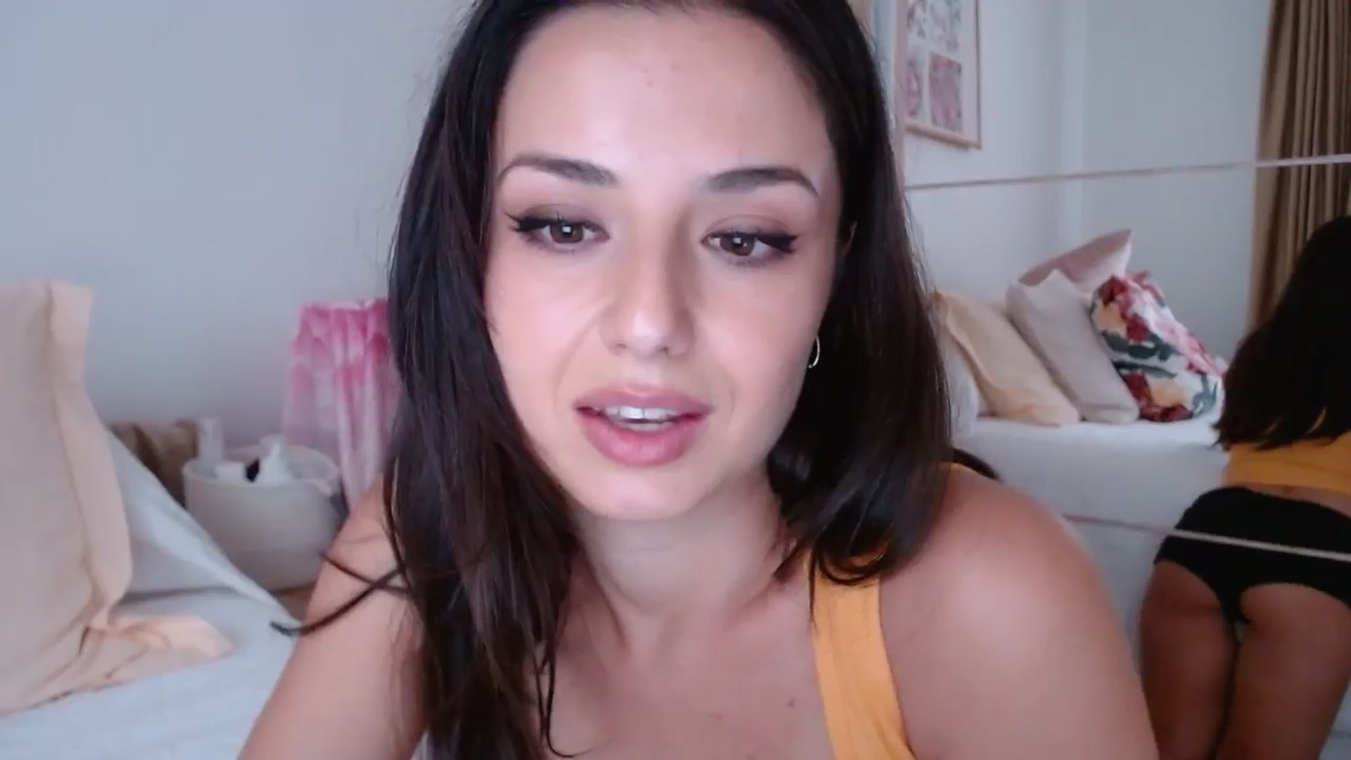 Gallery image thumbnail from cheetah_'s myfreecams stream on, 08/05/2024, 16:23 image 6 of 20