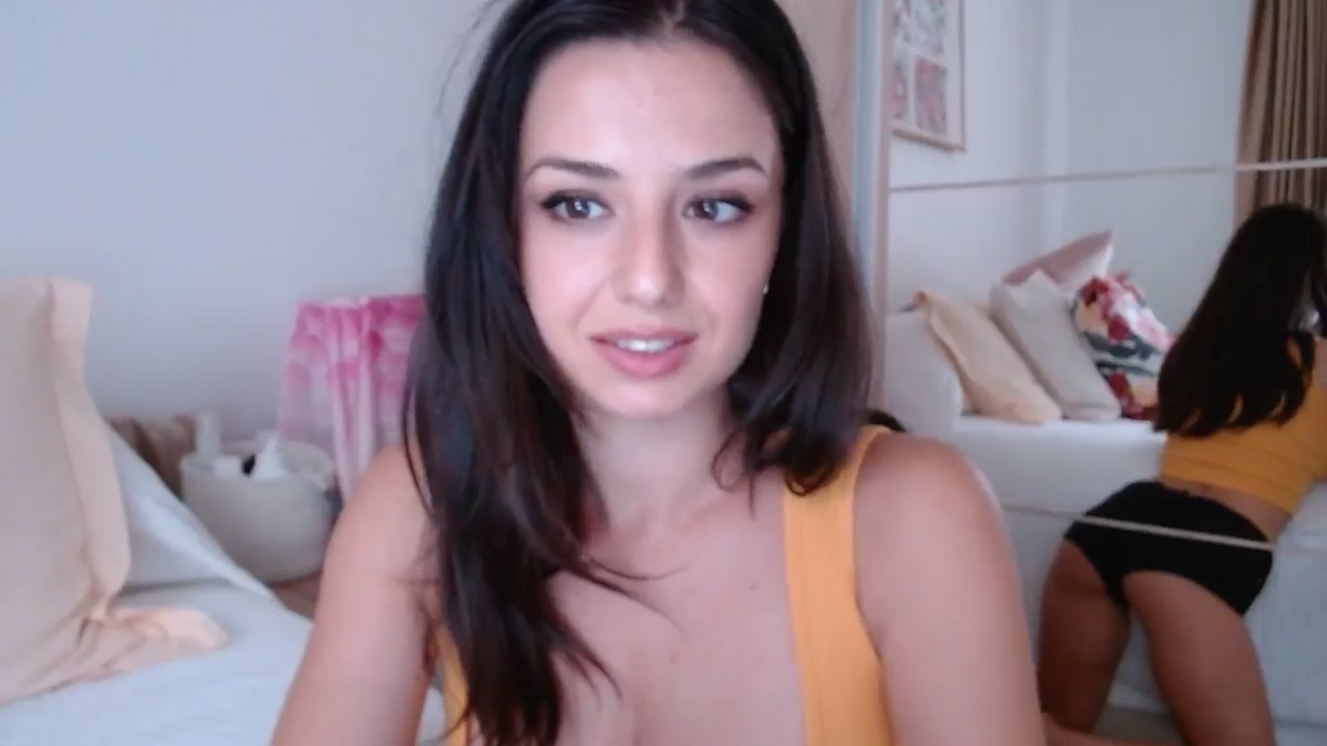 Gallery image thumbnail from cheetah_'s myfreecams stream on, 08/05/2024, 16:23 image 9 of 20