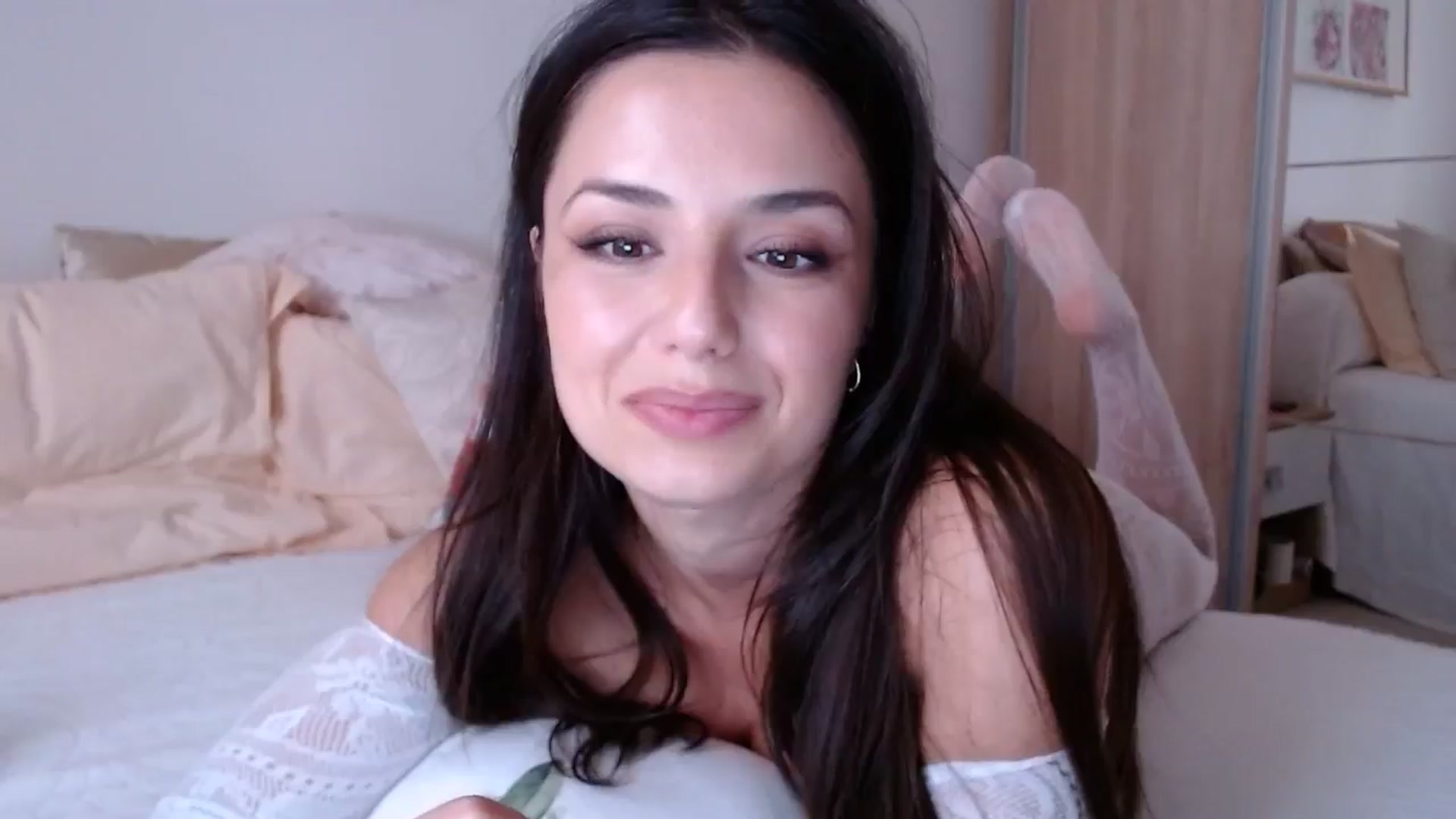 Gallery image thumbnail from cheetah_'s myfreecams stream on, 08/12/2024, 16:32 image 3 of 20