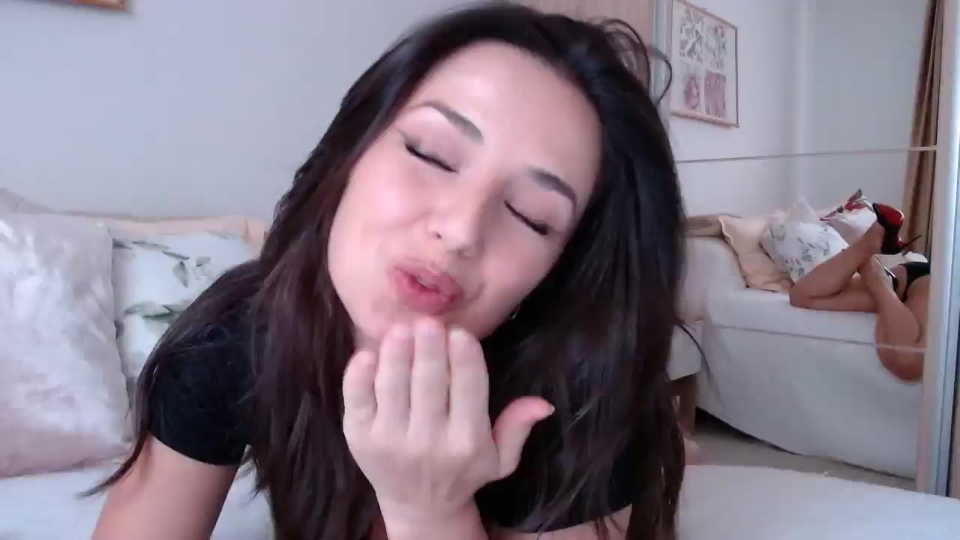 Gallery image thumbnail from cheetah_'s myfreecams stream on, 08/14/2024, 16:31 image 6 of 20