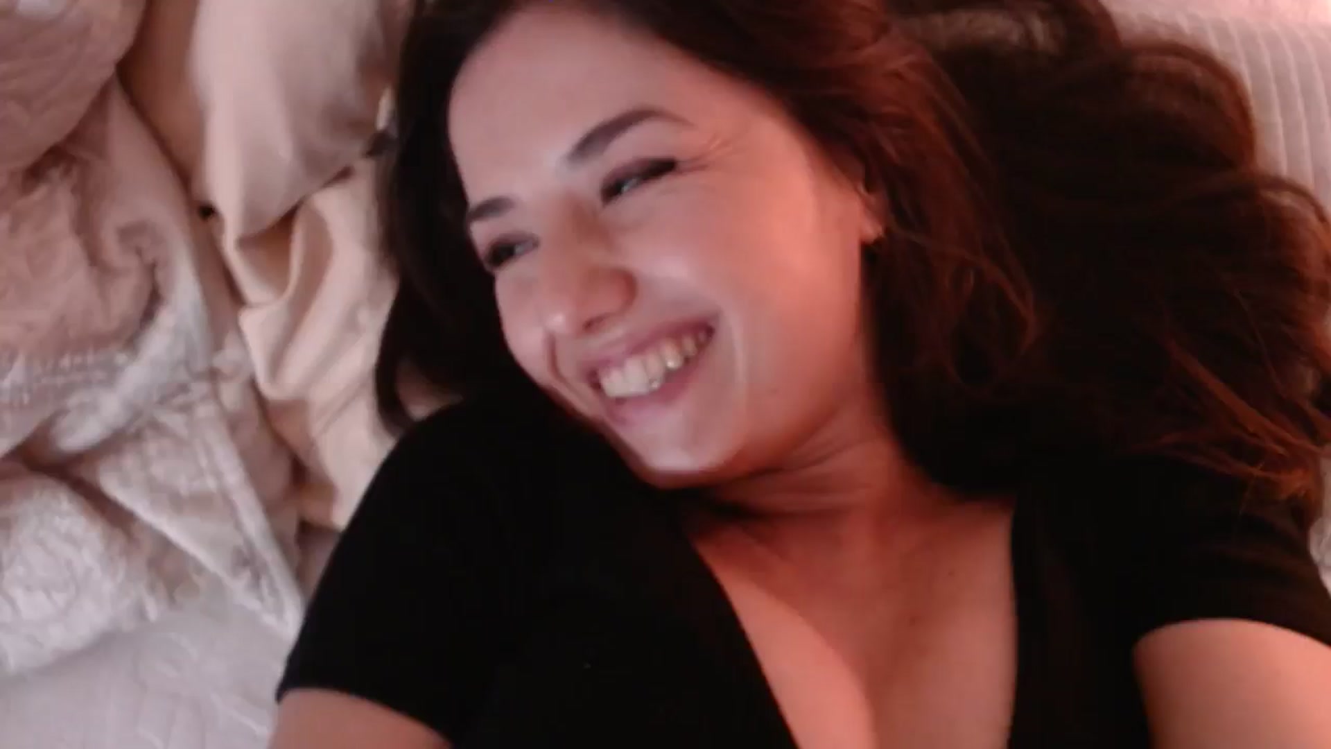 Gallery image thumbnail from cheetah_'s myfreecams stream on, 08/14/2024, 18:09 image 15 of 20
