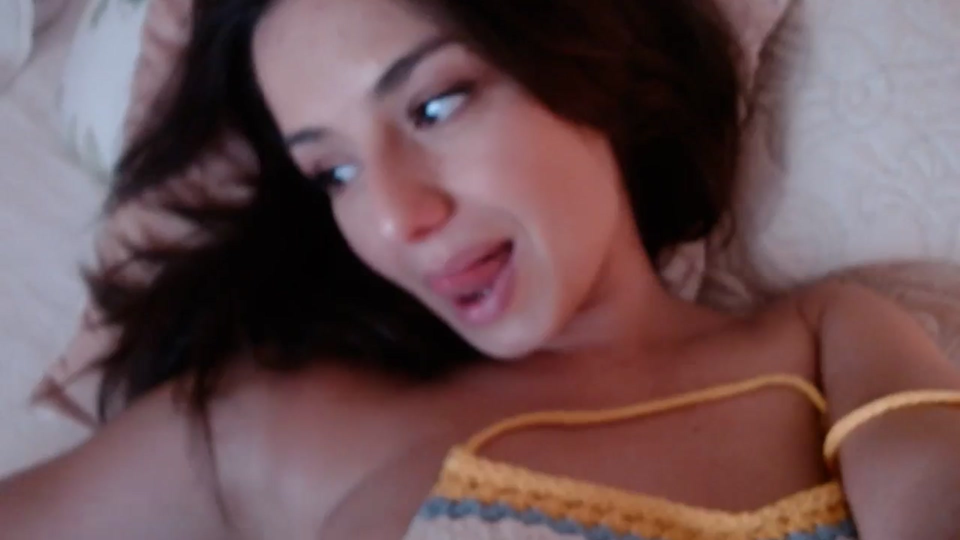 Gallery image thumbnail from cheetah_'s myfreecams stream on, 08/26/2024, 17:31 image 17 of 20