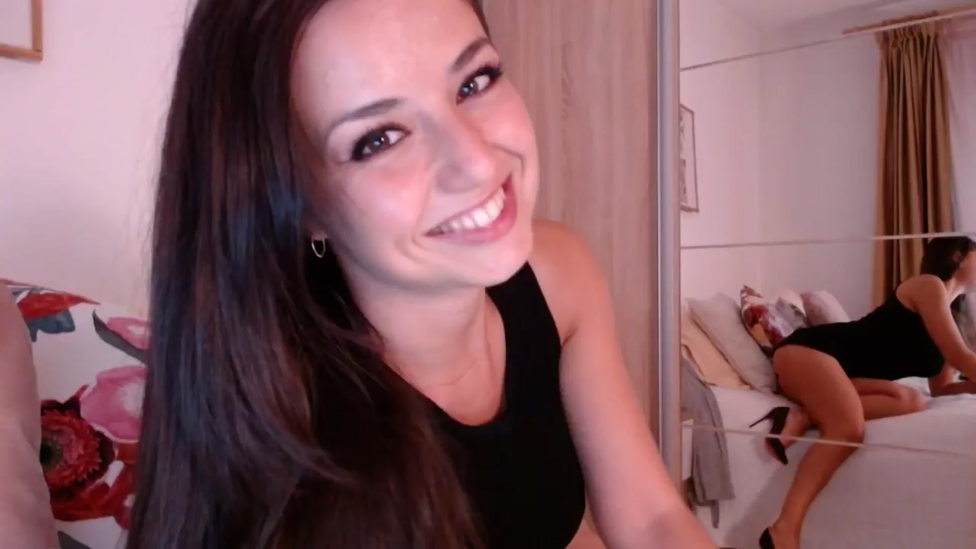 Gallery image thumbnail from cheetah_'s myfreecams stream on, 09/19/2024, 14:57 image 15 of 20
