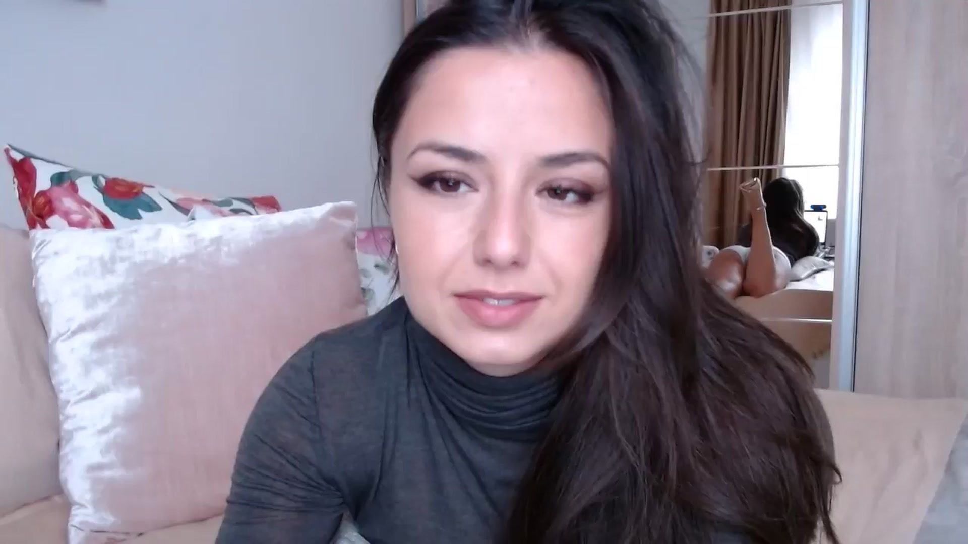 Gallery image thumbnail from cheetah_'s myfreecams stream on, 10/16/2024, 12:38 image 1 of 20
