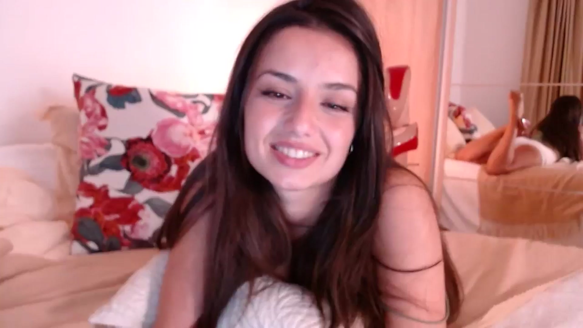 Gallery image thumbnail from cheetah_'s myfreecams stream on, 10/22/2024, 17:32 image 15 of 20