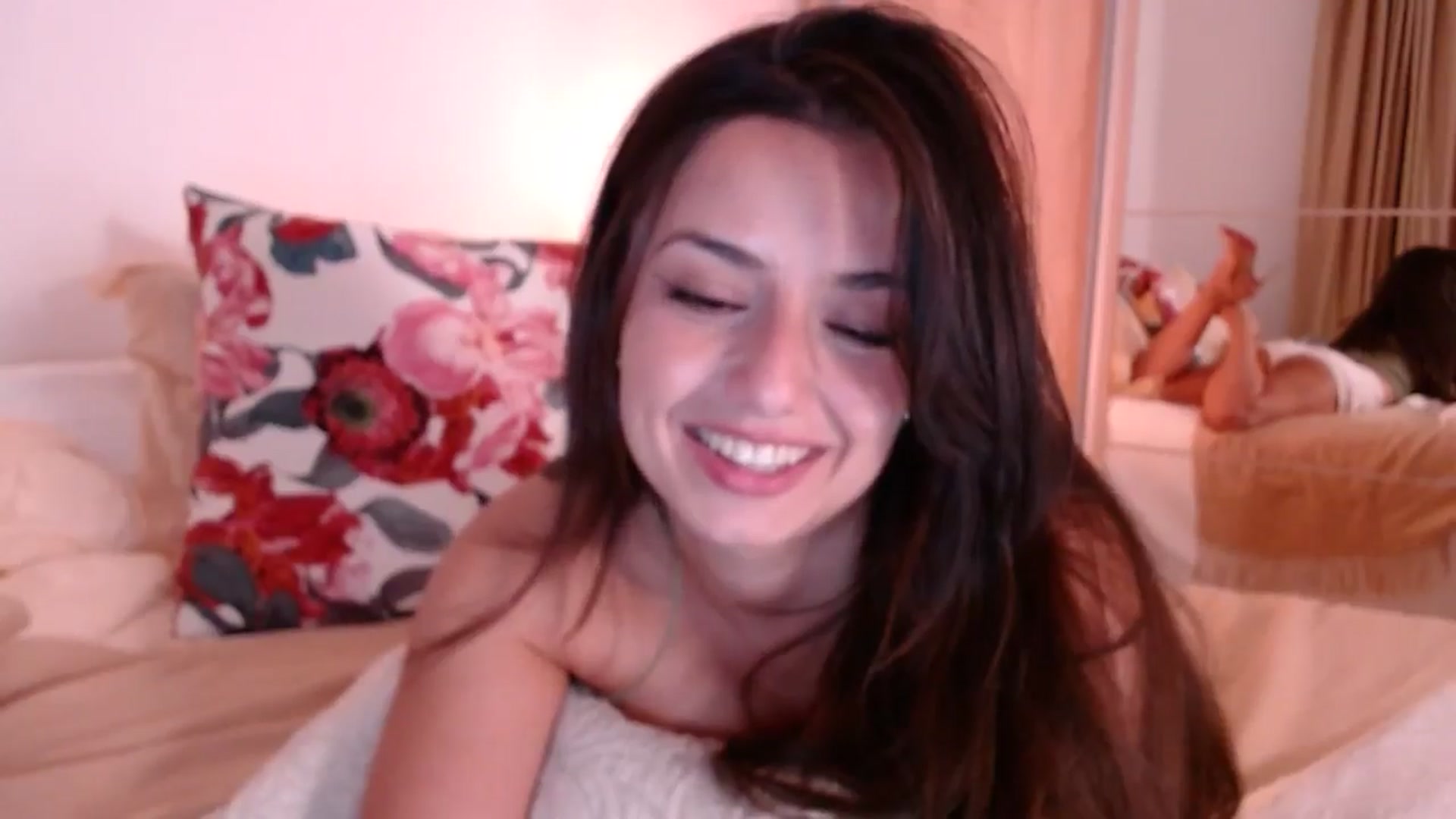 Gallery image thumbnail from cheetah_'s myfreecams stream on, 10/22/2024, 17:32 image 10 of 20