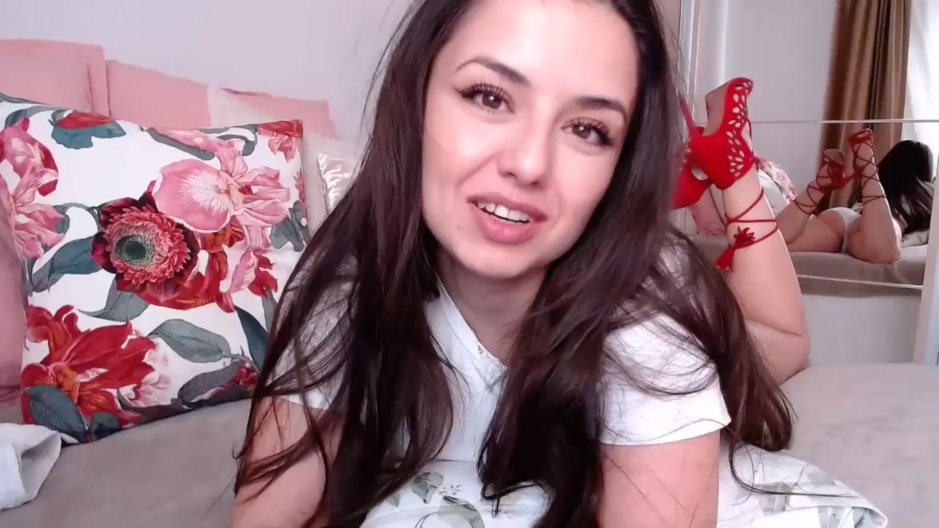 Gallery image thumbnail from cheetah_'s myfreecams stream on, 02/26/2025, 14:28 image 7 of 20