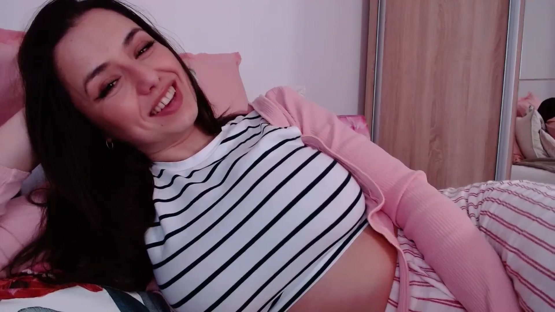 Gallery image thumbnail from cheetah_'s myfreecams stream on, 02/26/2025, 15:12 image 16 of 20