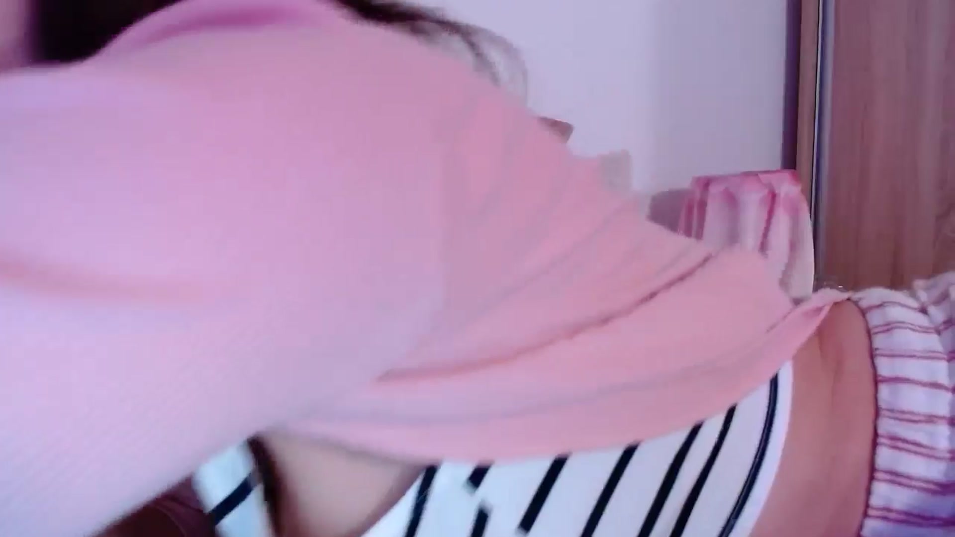 Gallery image thumbnail from cheetah_'s myfreecams stream on, 02/26/2025, 16:26 image 11 of 20