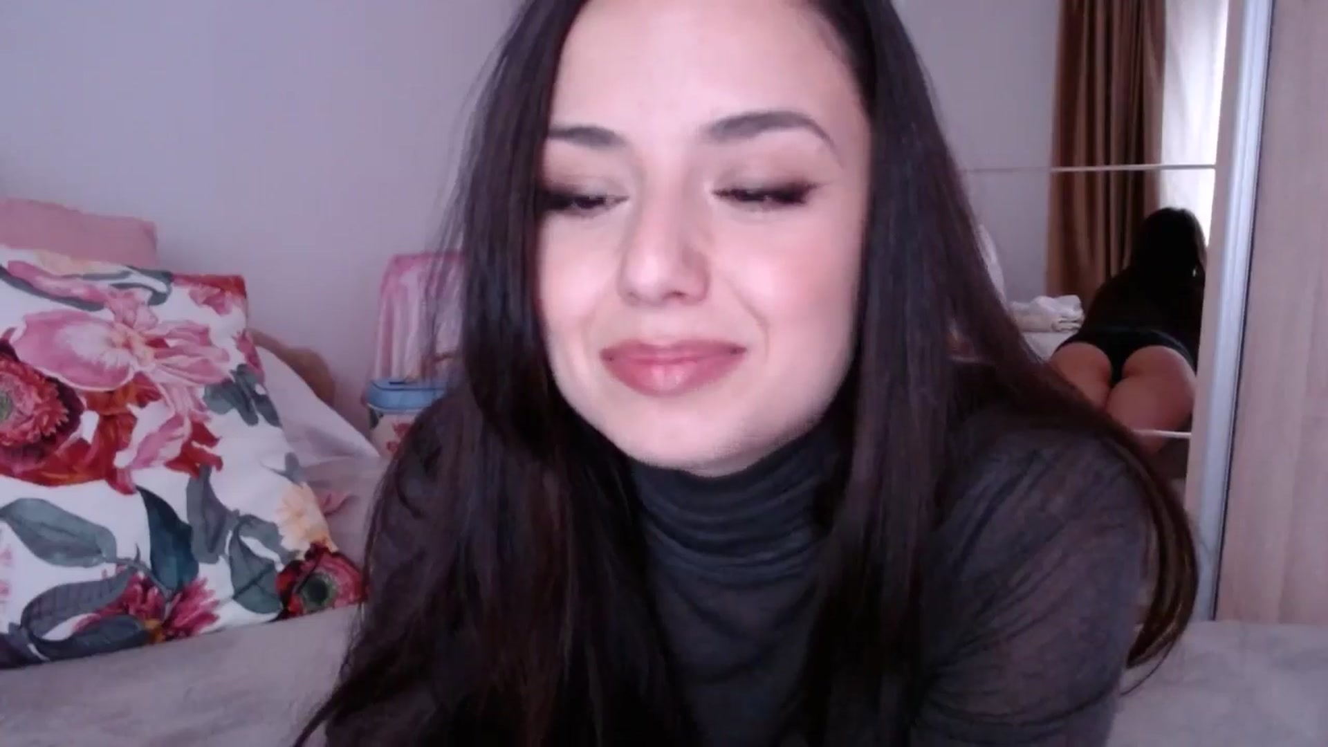 Gallery image thumbnail from cheetah_'s myfreecams stream on, 03/01/2025, 14:28 image 7 of 20