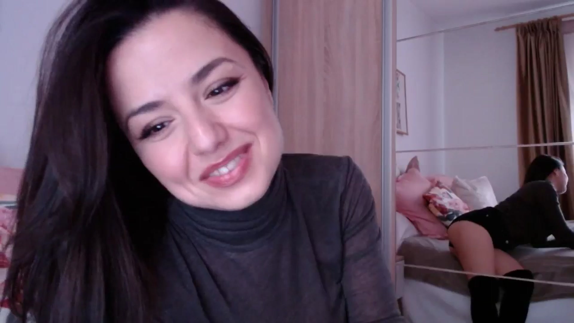 Gallery image thumbnail from cheetah_'s myfreecams stream on, 03/01/2025, 14:28 image 11 of 20