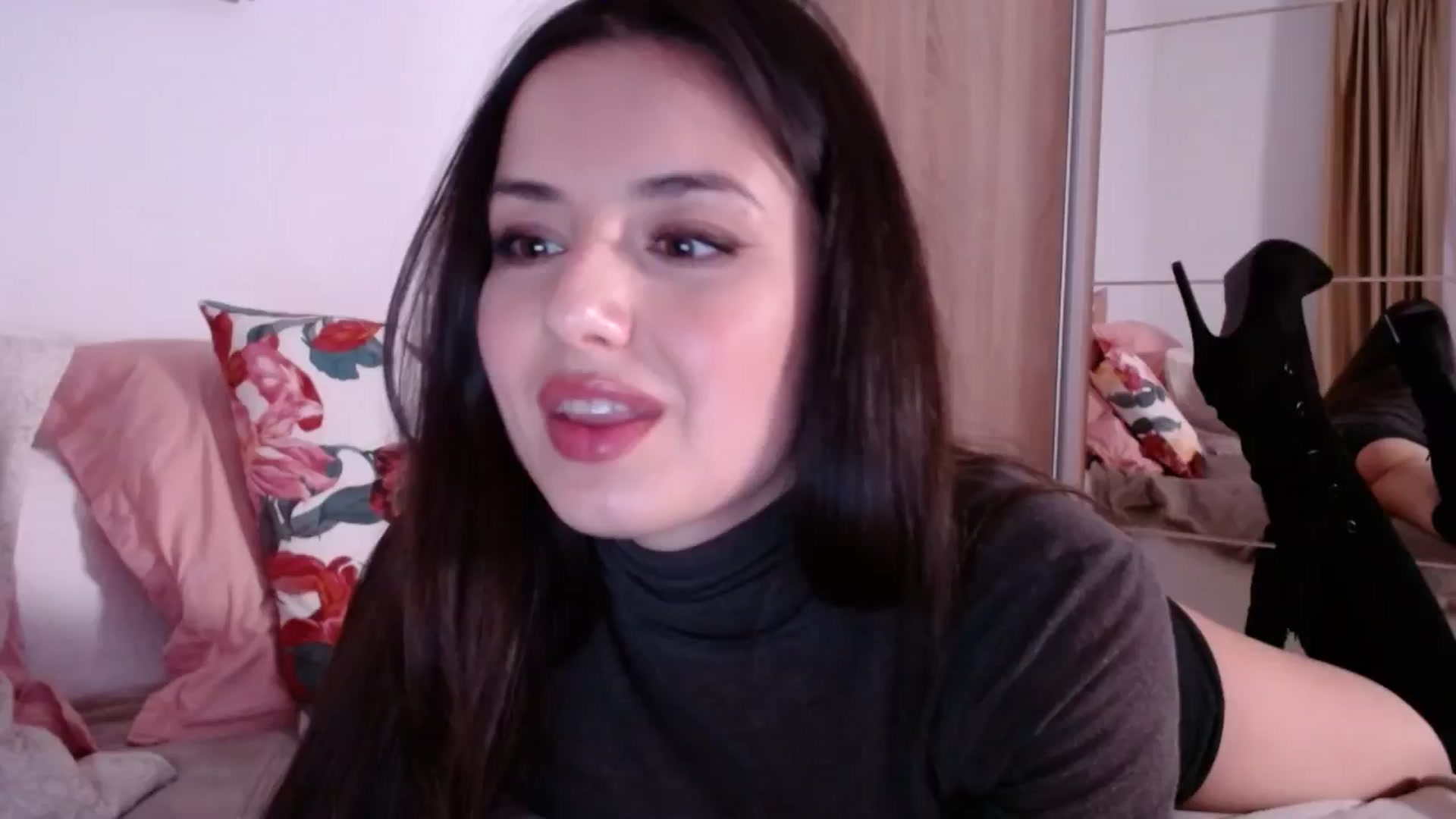 Gallery image thumbnail from cheetah_'s myfreecams stream on, 03/01/2025, 16:10 image 6 of 20
