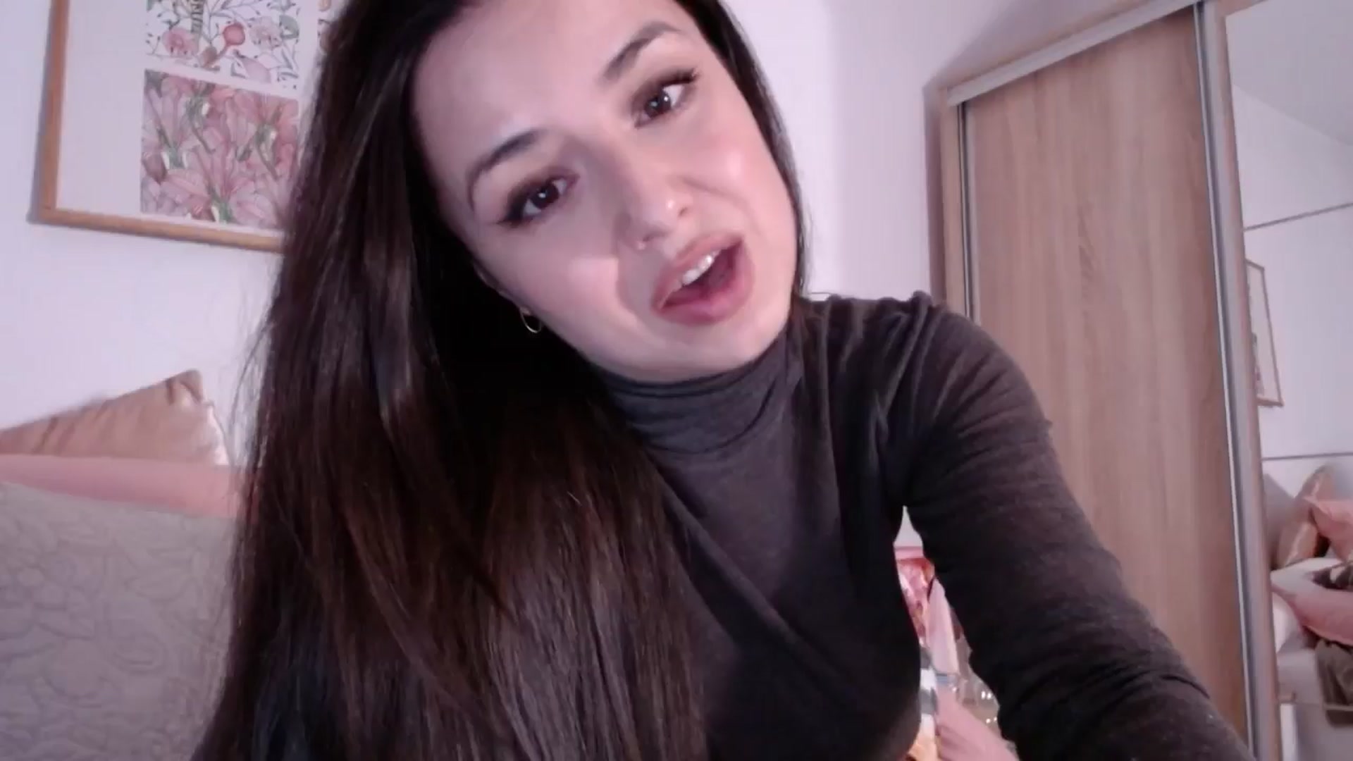 Gallery image thumbnail from cheetah_'s myfreecams stream on, 03/01/2025, 16:10 image 3 of 20