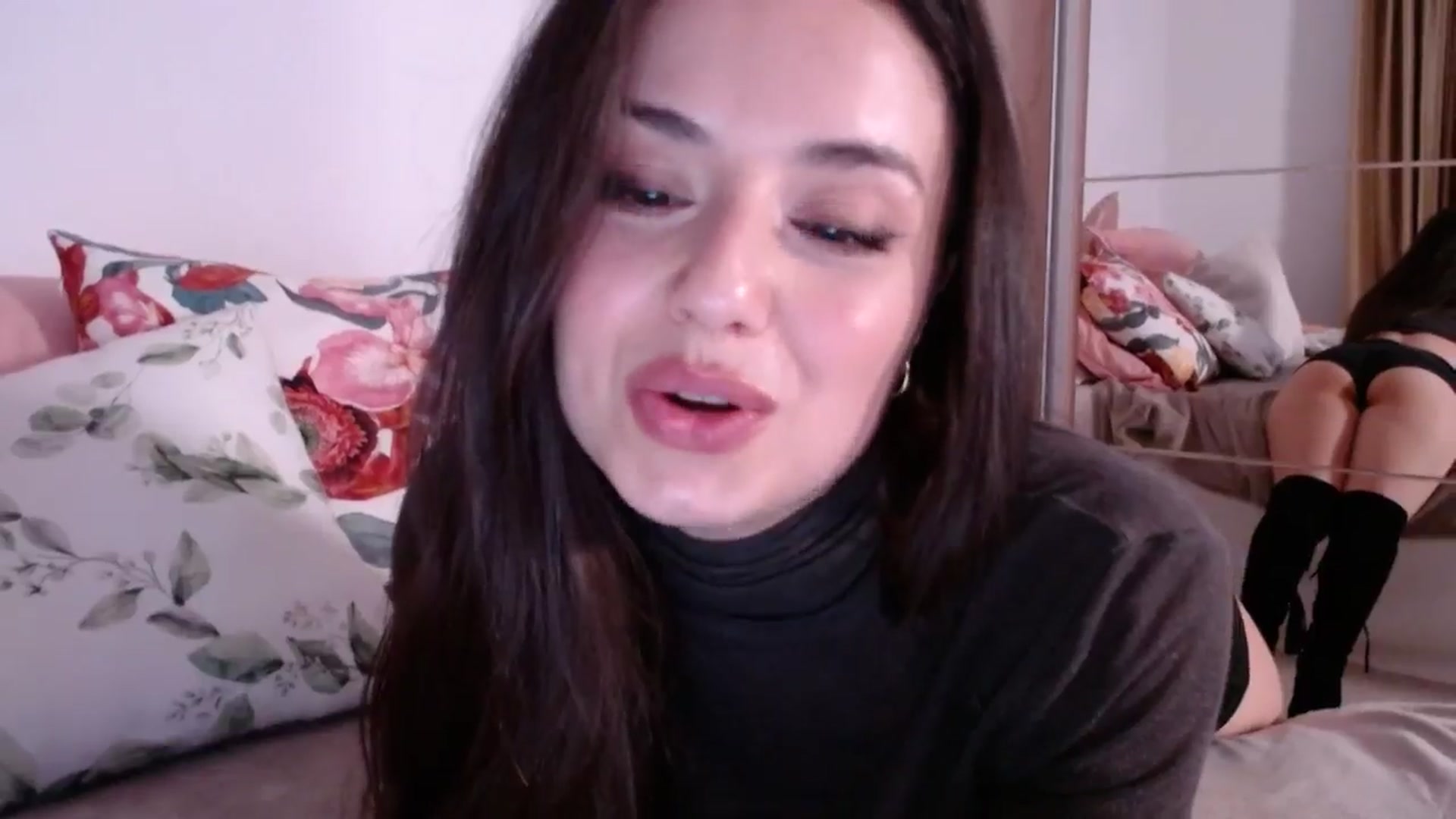 Gallery image thumbnail from cheetah_'s myfreecams stream on, 03/01/2025, 16:47 image 10 of 20