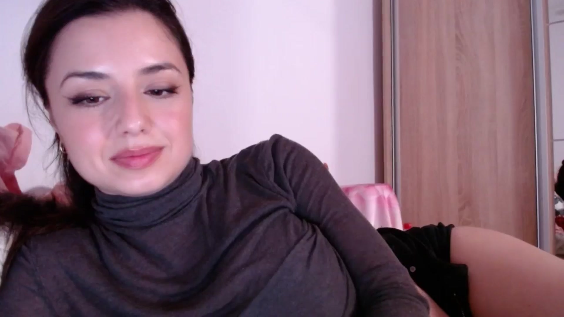 Gallery image thumbnail from cheetah_'s myfreecams stream on, 03/01/2025, 16:47 image 19 of 20