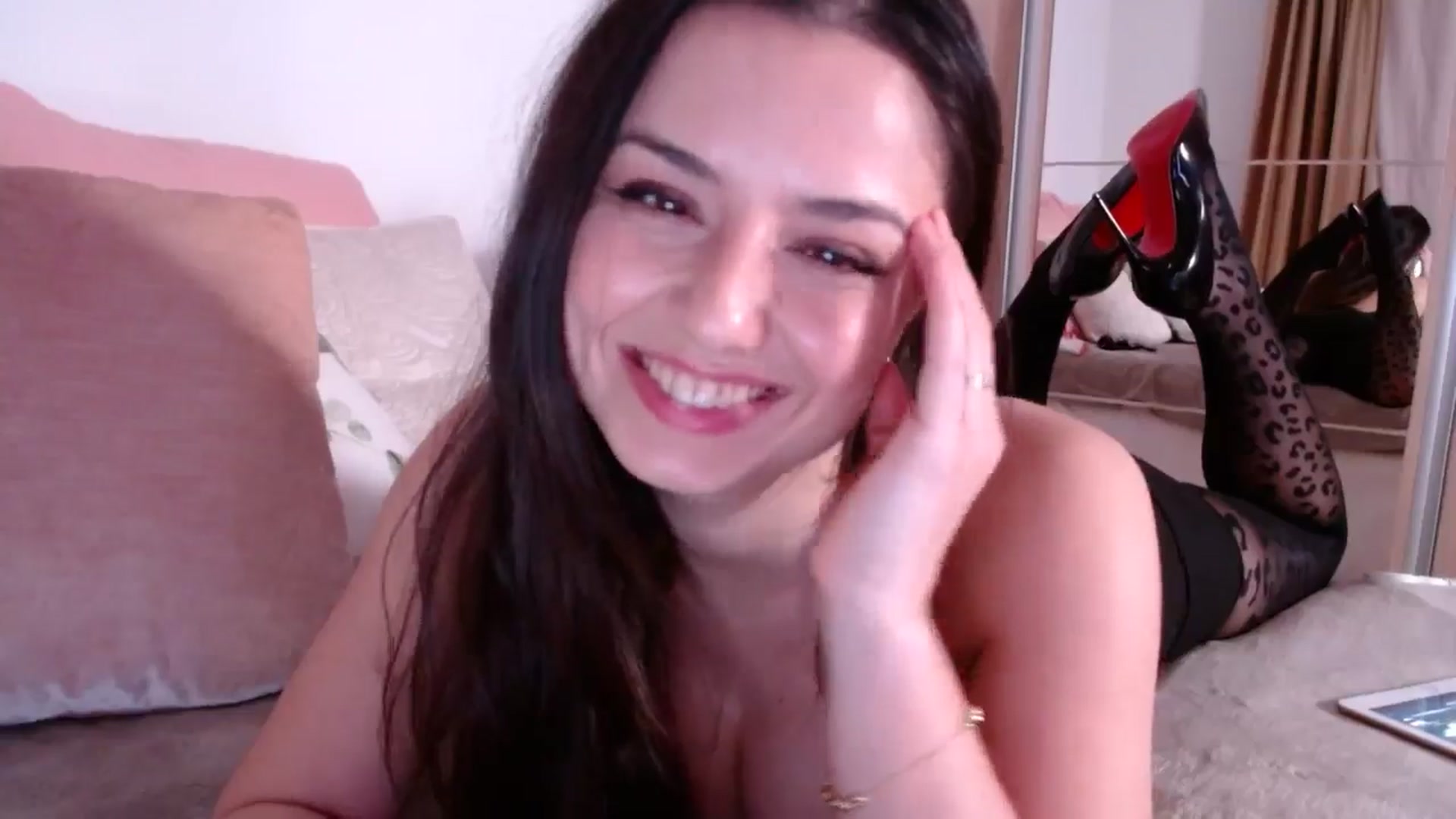 Gallery image thumbnail from cheetah_'s myfreecams stream on, 03/03/2025, 17:21 image 10 of 20