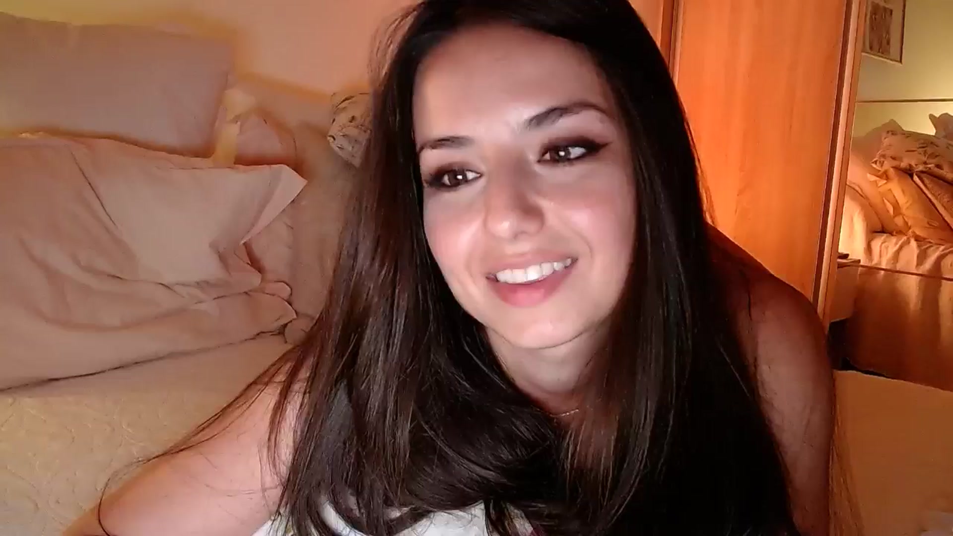 Gallery image thumbnail from cheetah_'s myfreecams stream on, 07/19/2025, 18:46 image 13 of 20