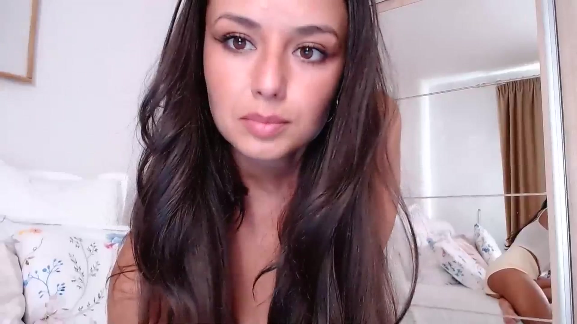 Gallery image thumbnail from cheetah_'s myfreecams stream on, 08/25/2025, 13:45 image 17 of 20