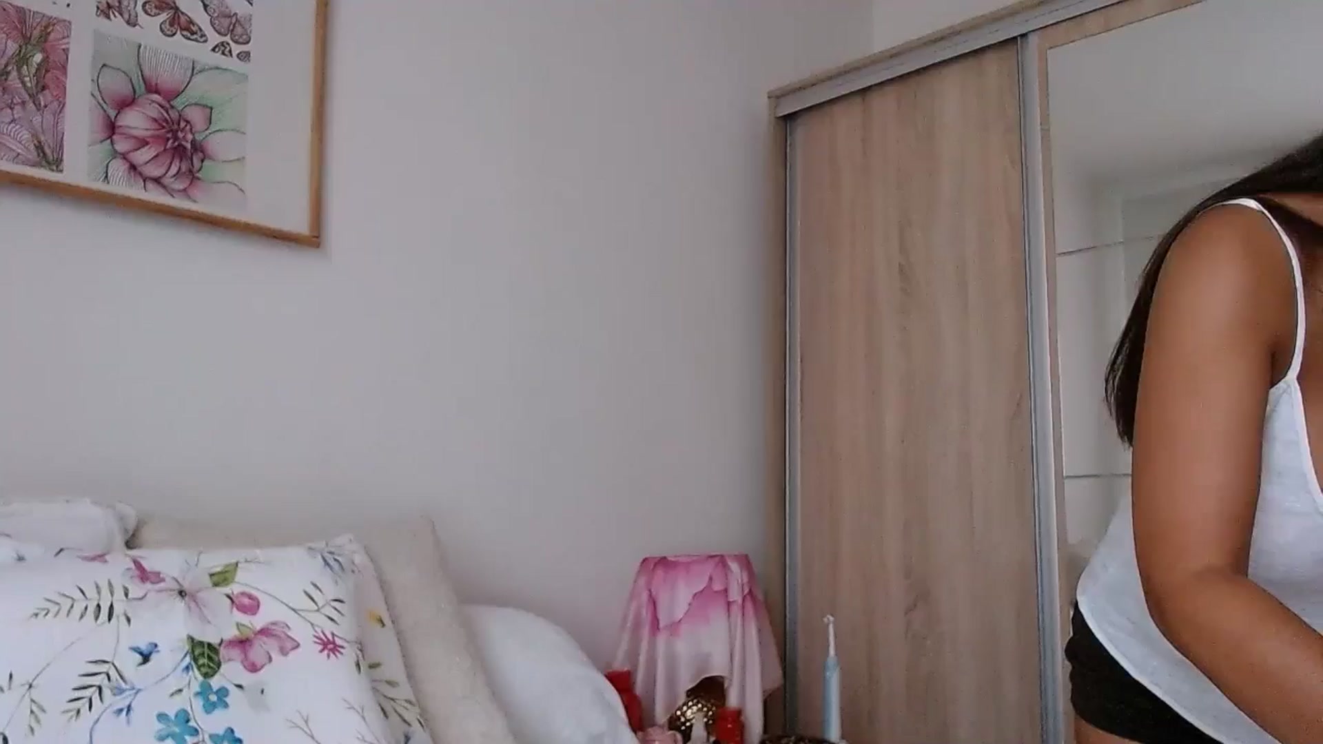 Gallery image thumbnail from cheetah_'s myfreecams stream on, 08/27/2025, 07:20 image 13 of 20