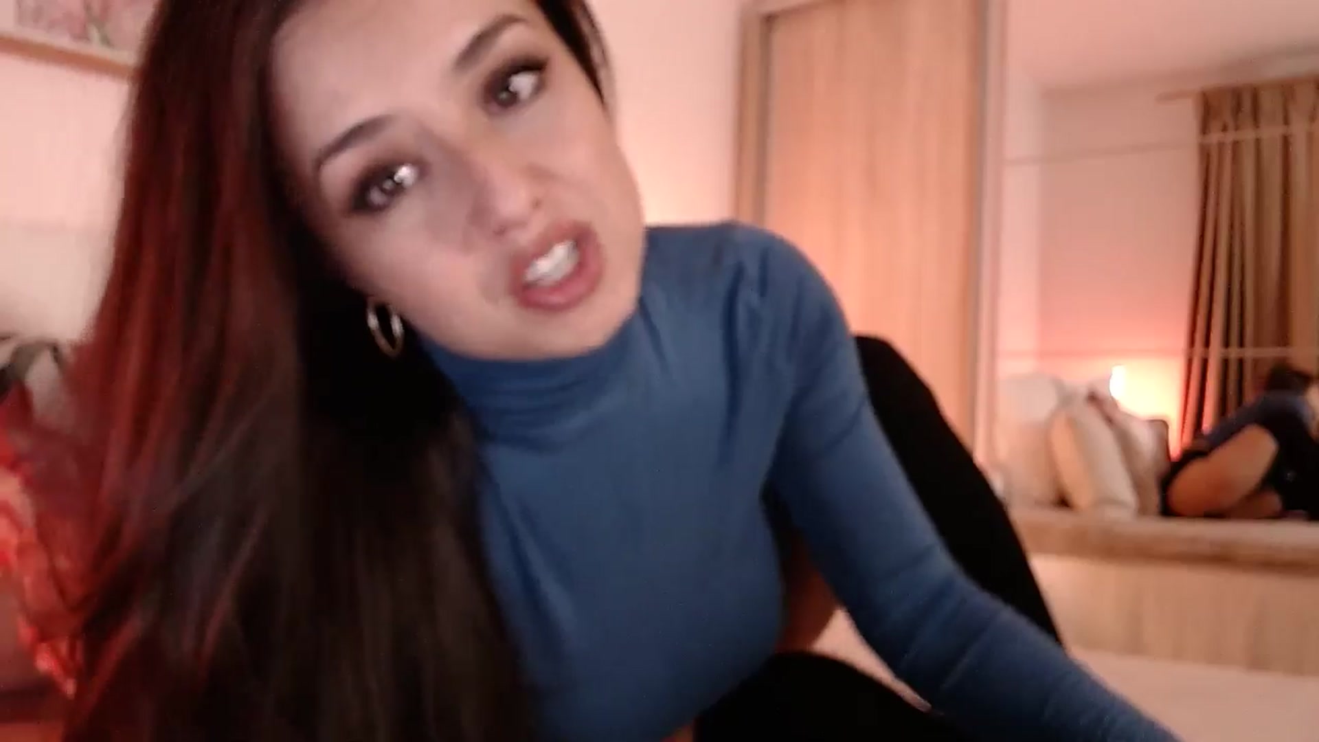 Gallery image thumbnail from cheetah_'s myfreecams stream on, 10/18/2025, 16:07 image 5 of 20