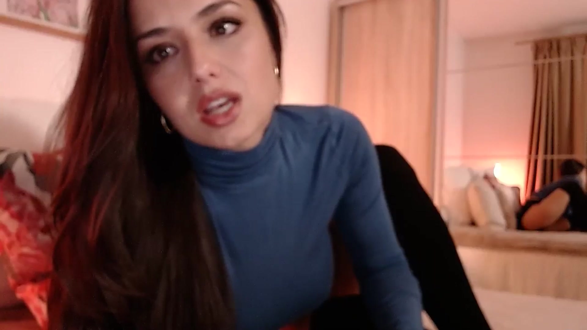 Gallery image thumbnail from cheetah_'s myfreecams stream on, 10/18/2025, 16:07 image 4 of 20