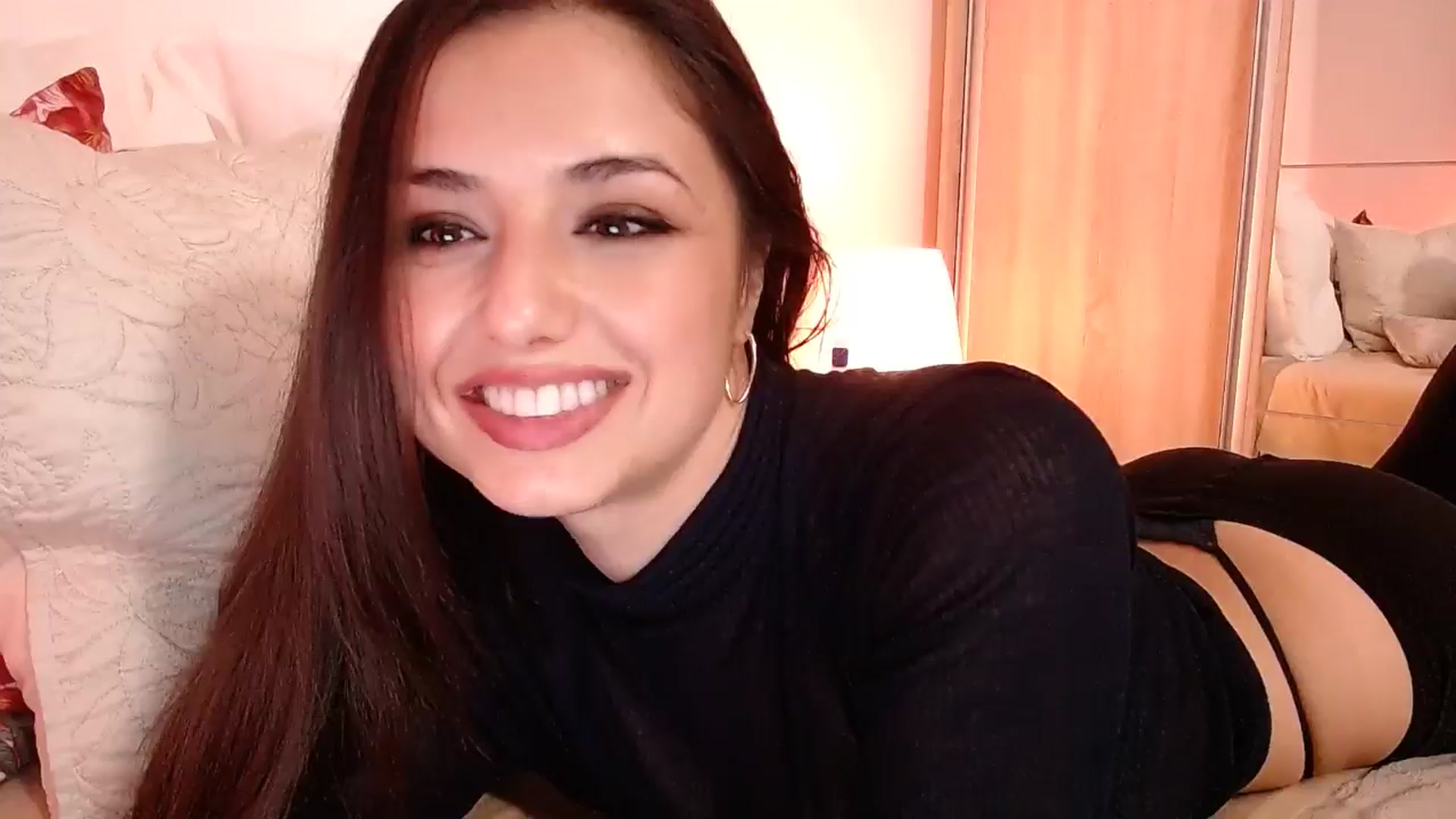 Gallery image thumbnail from cheetah_'s myfreecams stream on, 01/12/2026, 18:25 image 12 of 20