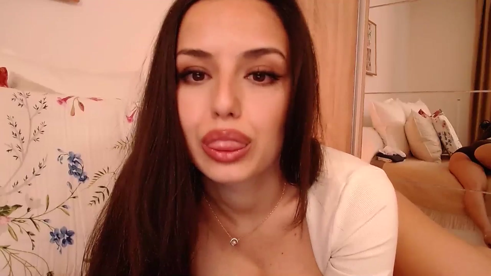 Gallery image thumbnail from cheetah_'s myfreecams stream on, 03/07/2026, 15:50 image 14 of 20
