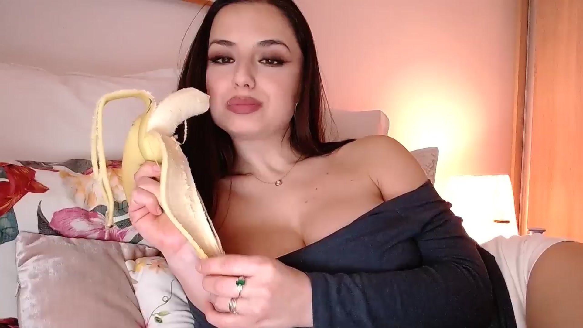 Gallery image thumbnail from cheetah_'s myfreecams stream on, 03/16/2026, 15:43 image 14 of 20