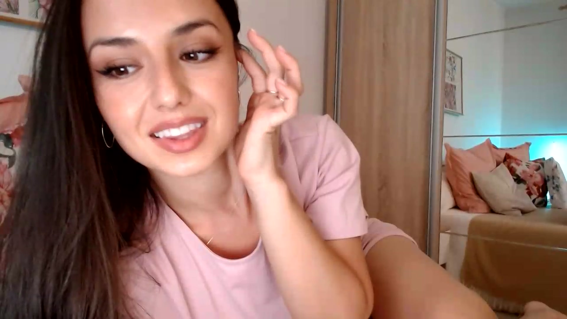 Gallery image thumbnail from cheetah_'s myfreecams stream on, 07/27/2026, 17:09 image 20 of 20