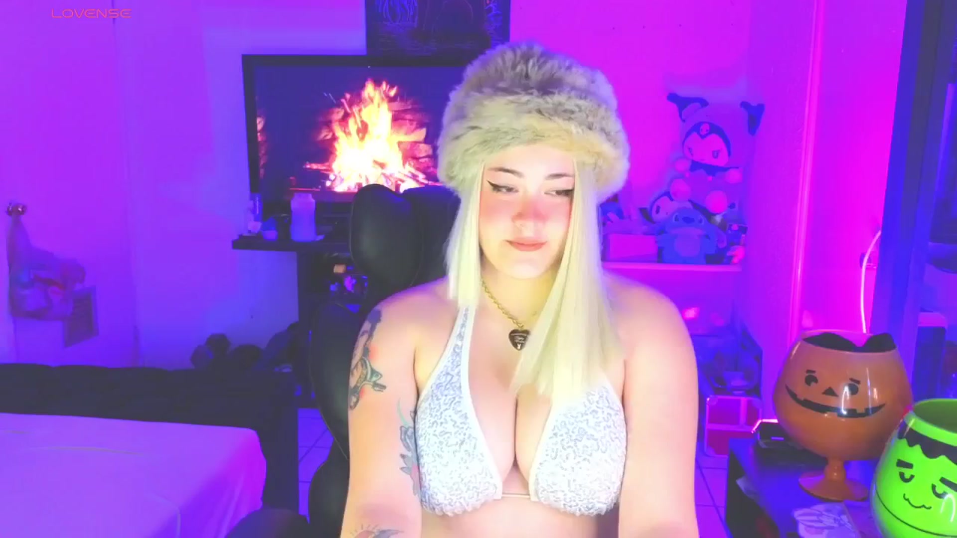 Gallery image thumbnail from cherrybaby's myfreecams stream on, 09/20/2025, 20:29 image 5 of 20