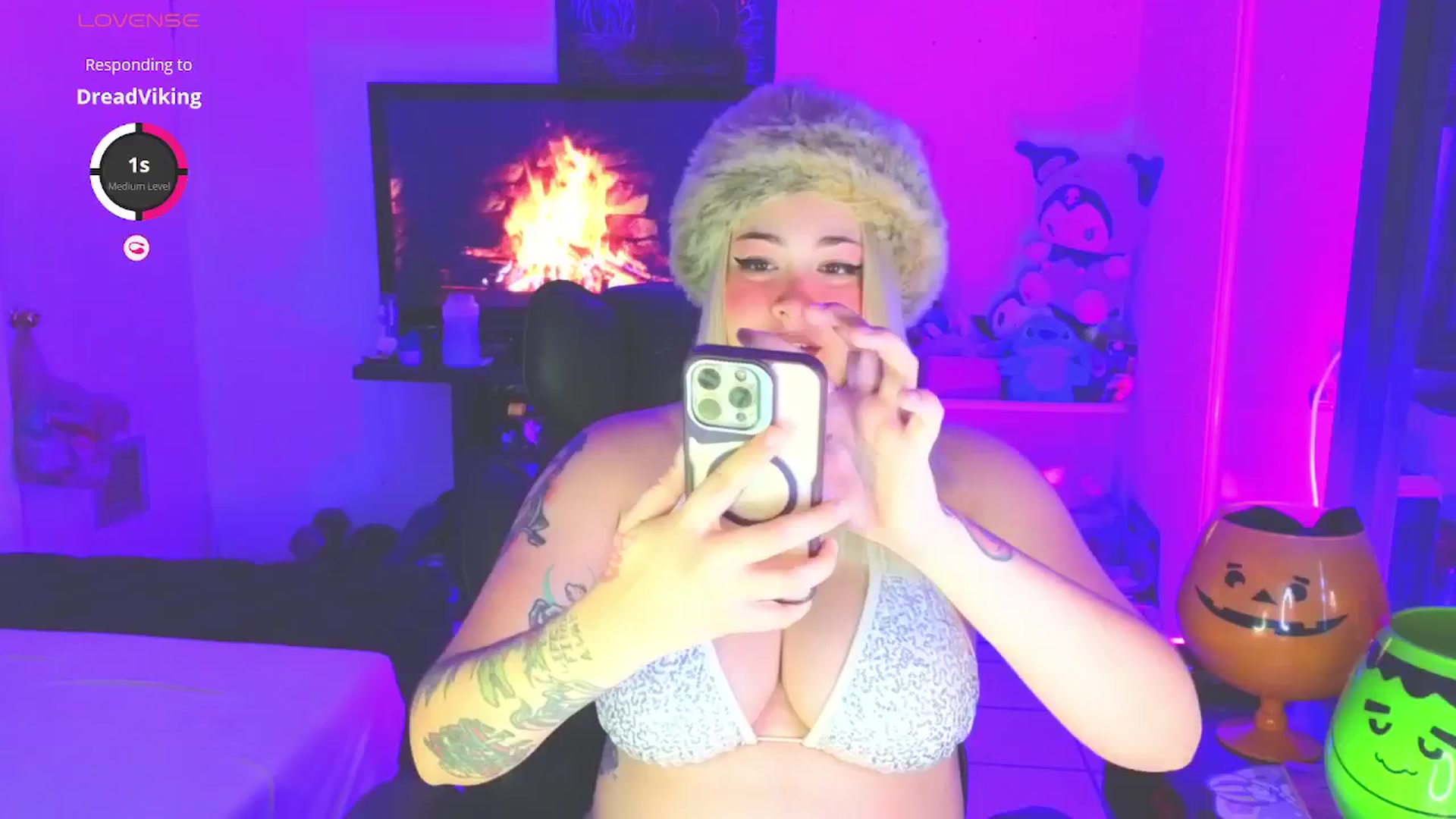 Gallery image thumbnail from cherrybaby's myfreecams stream on, 09/20/2025, 20:29 image 9 of 20