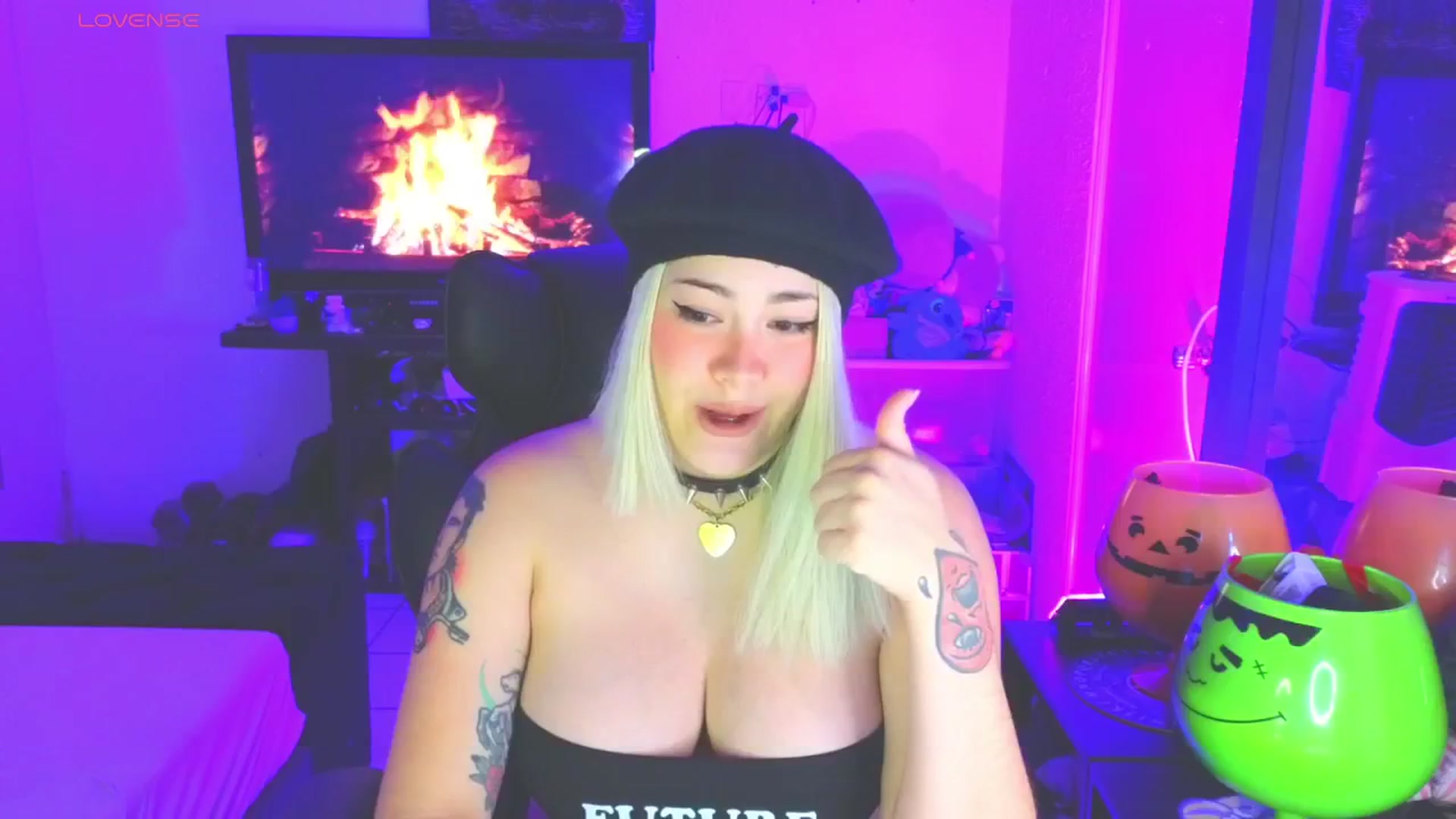 Gallery image thumbnail from cherrybaby's myfreecams stream on, 09/27/2025, 23:35 image 12 of 20