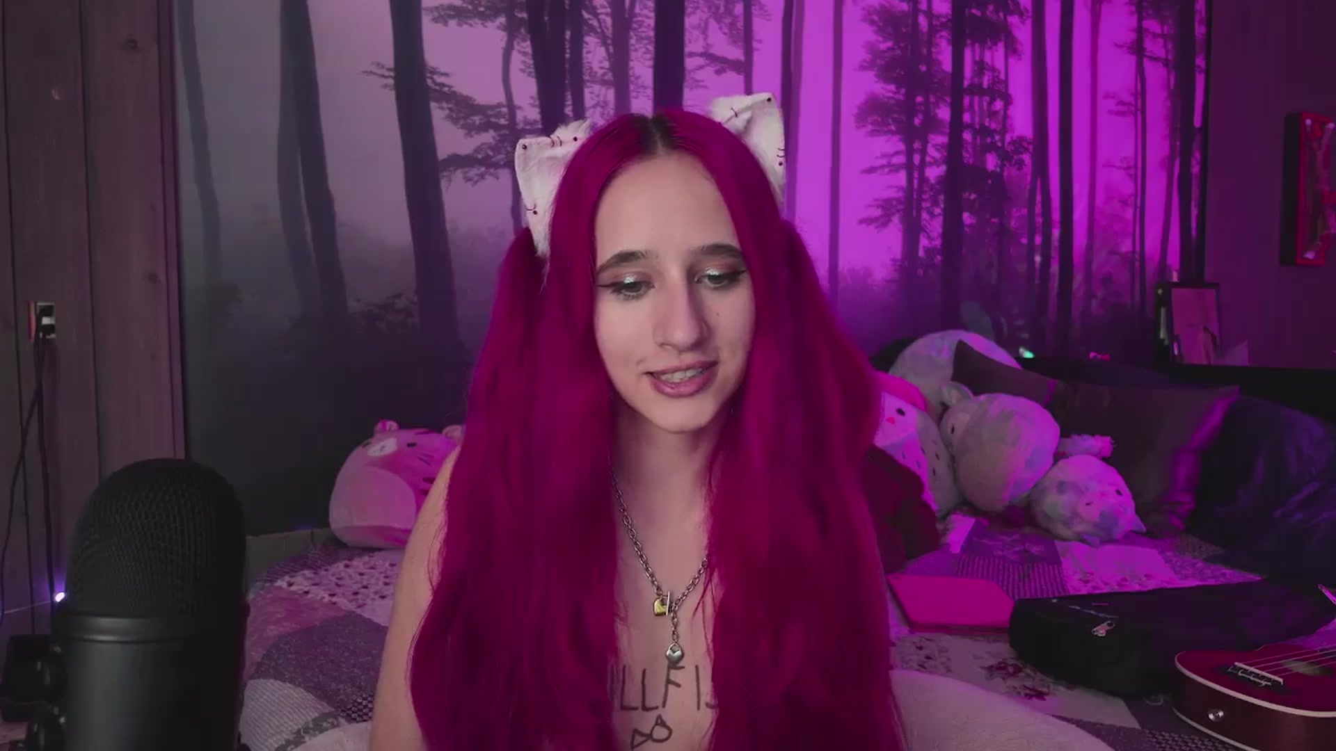 Gallery image thumbnail from cherrygurl's myfreecams stream on, 12/12/2025, 06:34 image 11 of 20