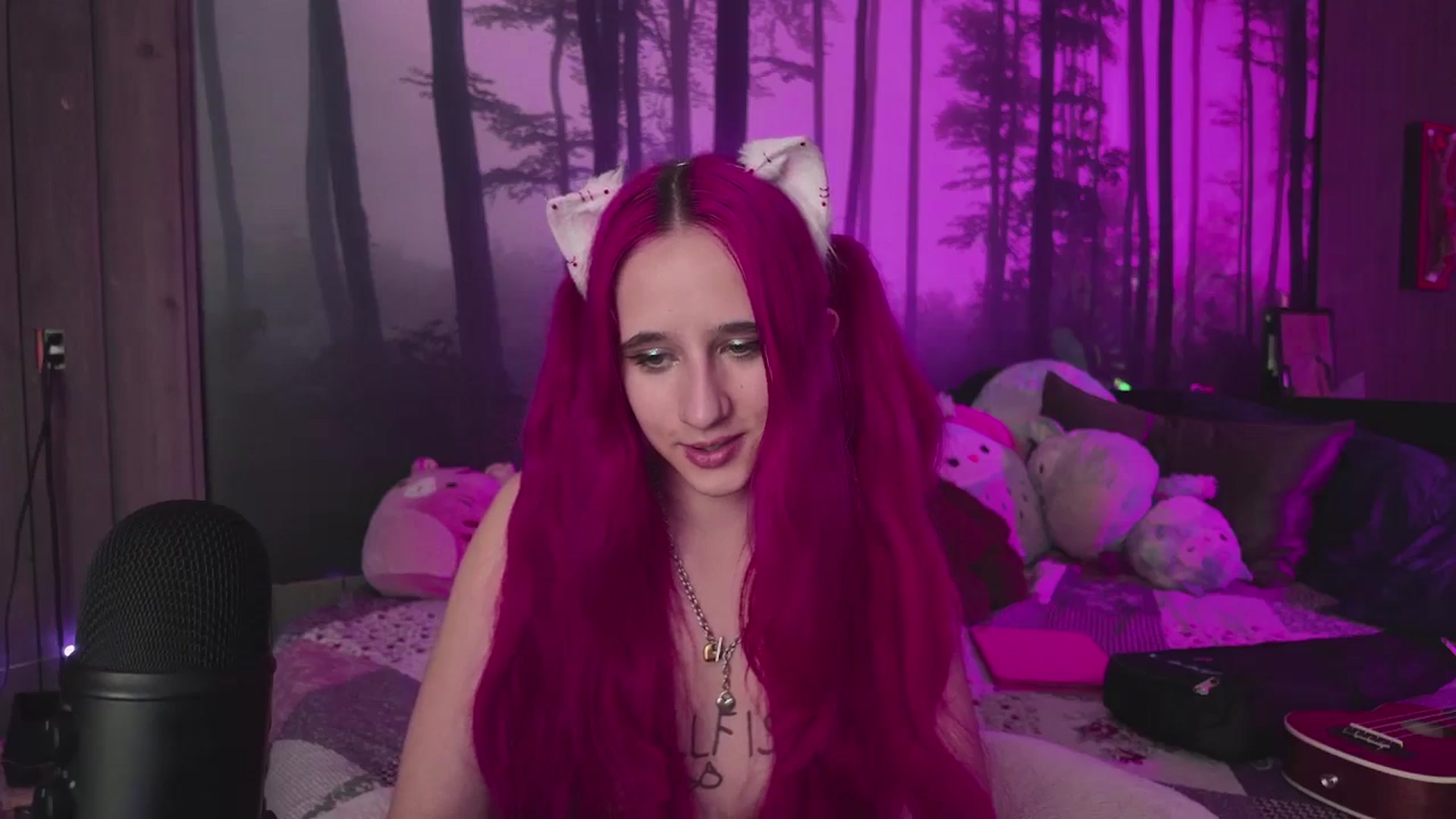 Gallery image thumbnail from cherrygurl's myfreecams stream on, 12/12/2025, 06:34 image 18 of 20