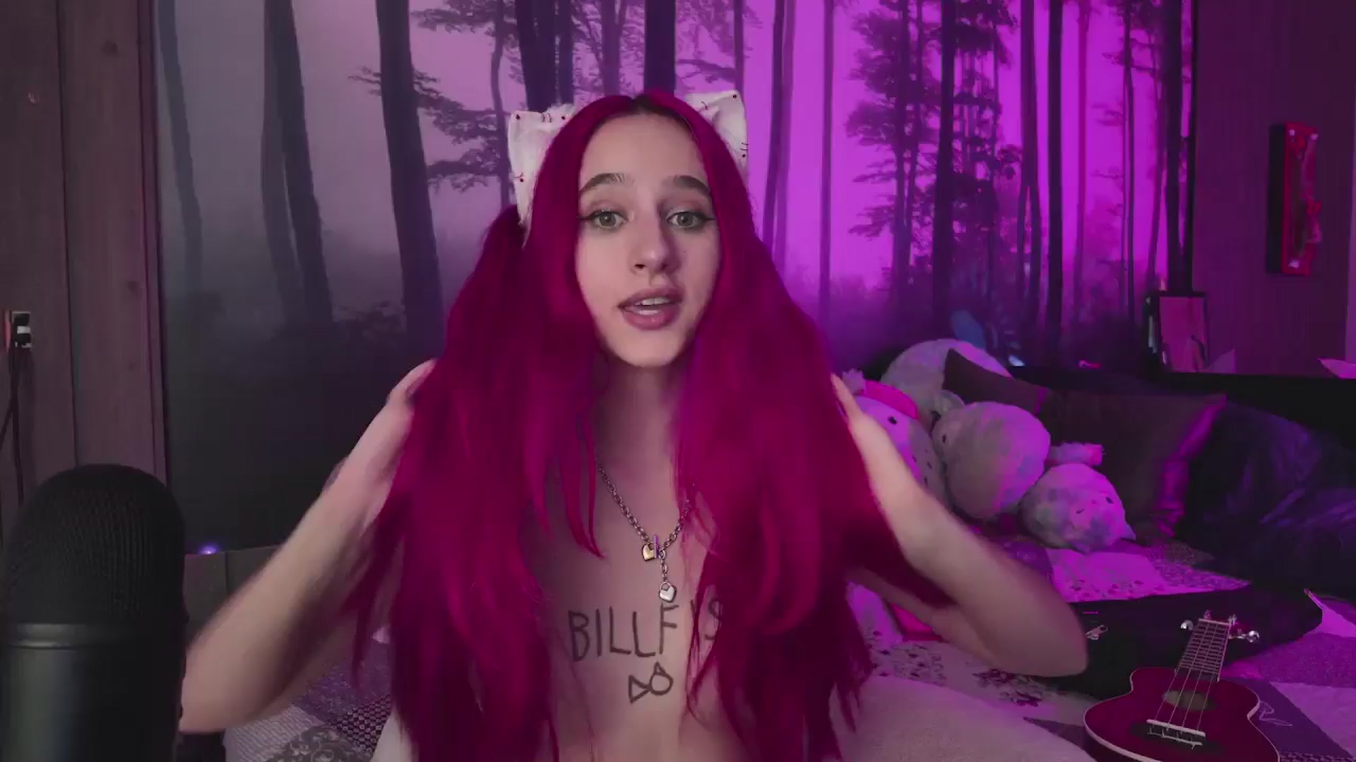 Gallery image thumbnail from cherrygurl's myfreecams stream on, 12/12/2025, 06:34 image 1 of 20